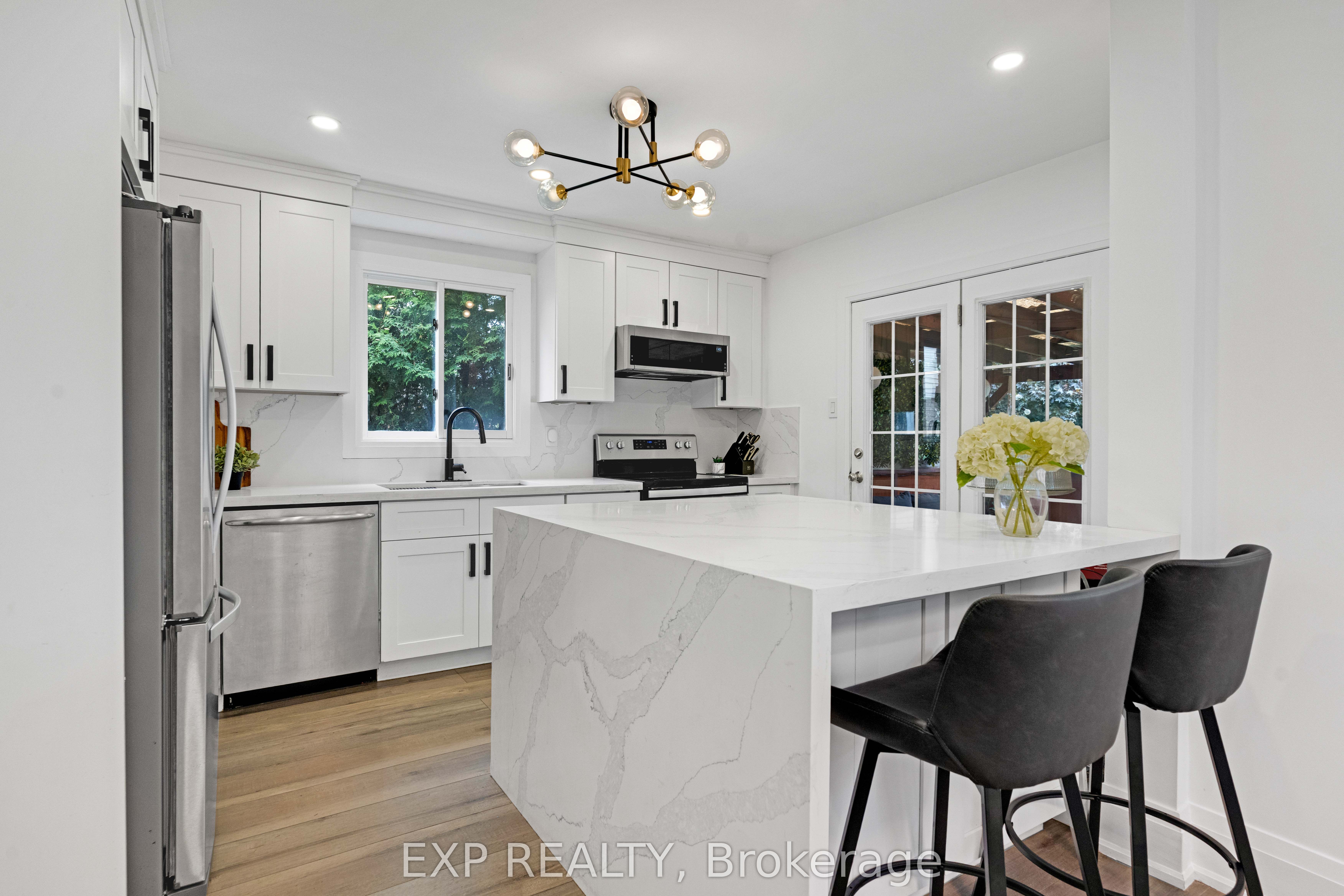 1674 Princelea Place Property Photo 10