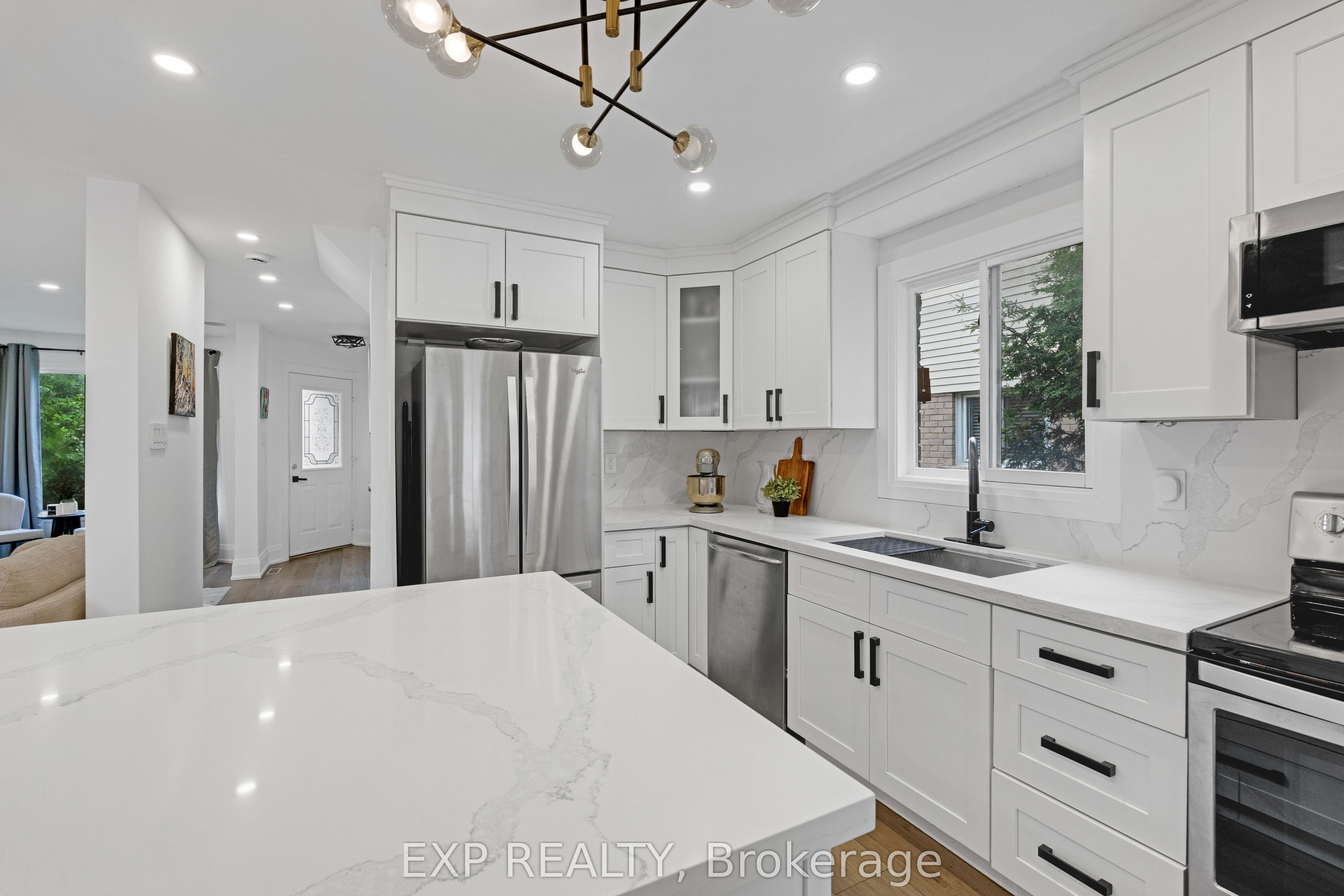 1674 Princelea Place Property Photo 11