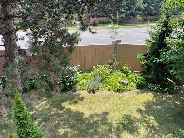 1755 Rathburn Road E 56 Property Photo 43
