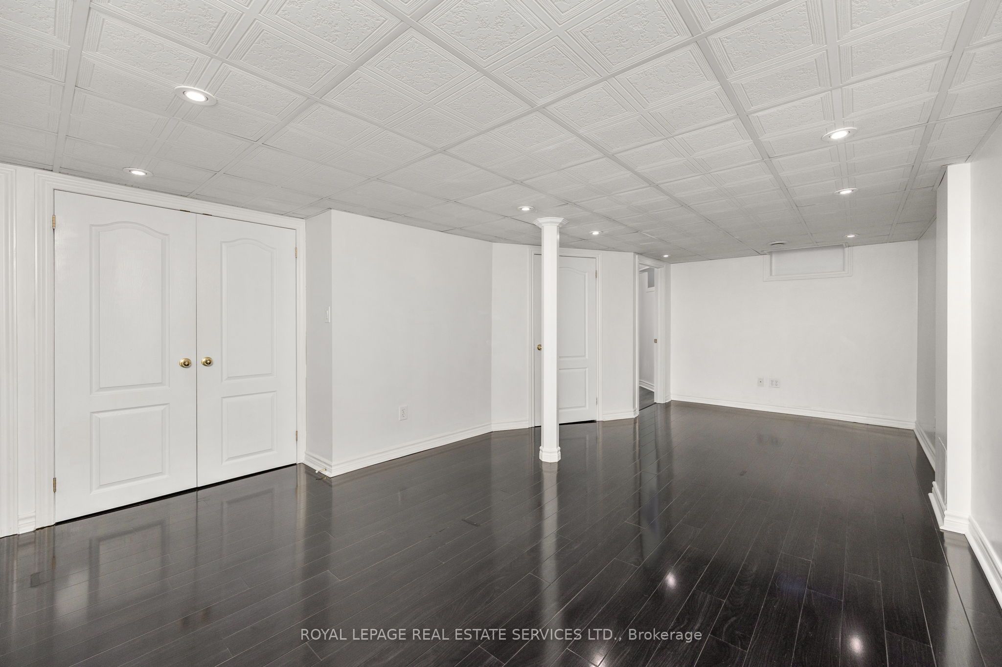 1141 Westview Terrace Property Photo 27