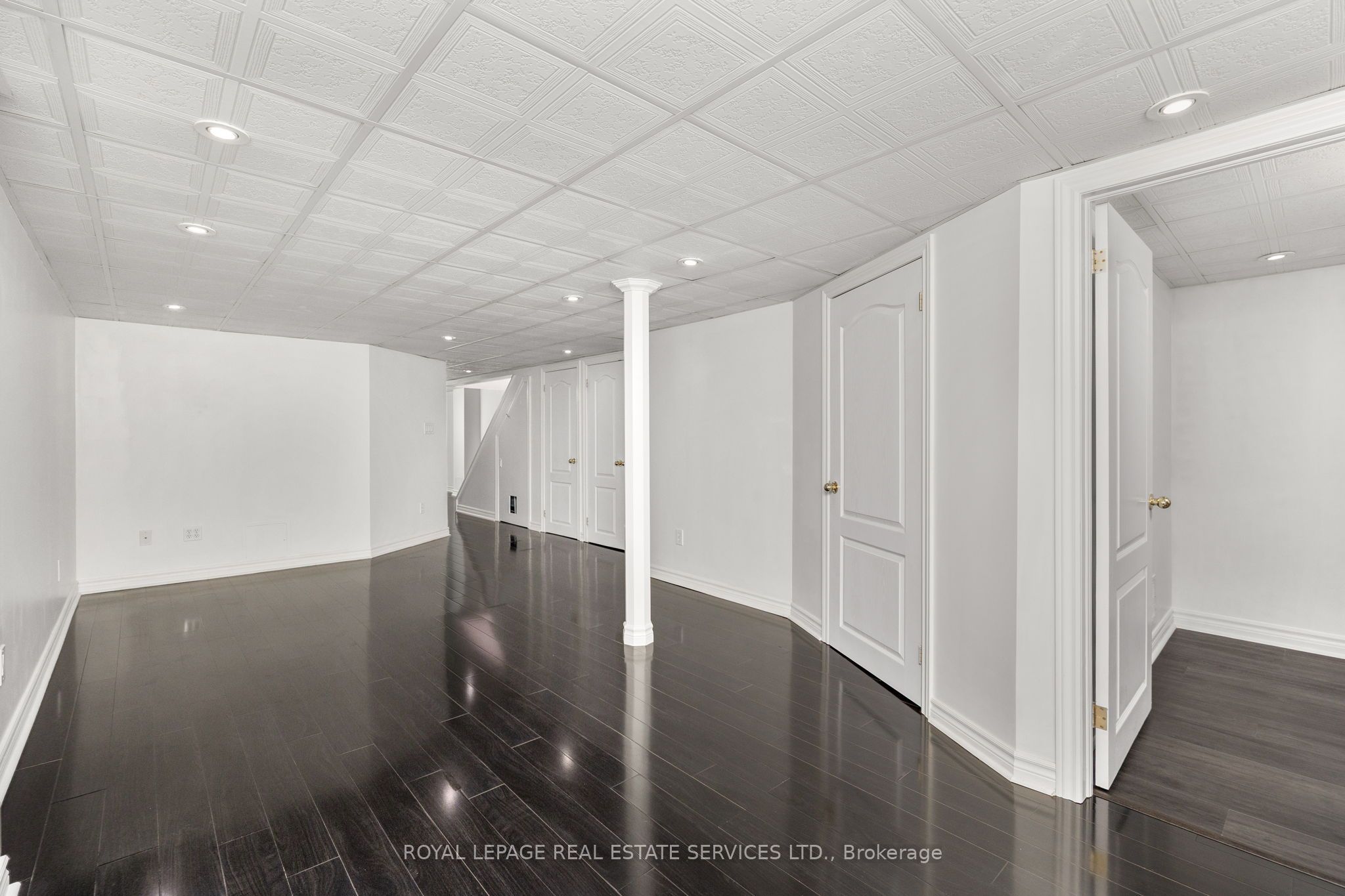 1141 Westview Terrace Property Photo 28