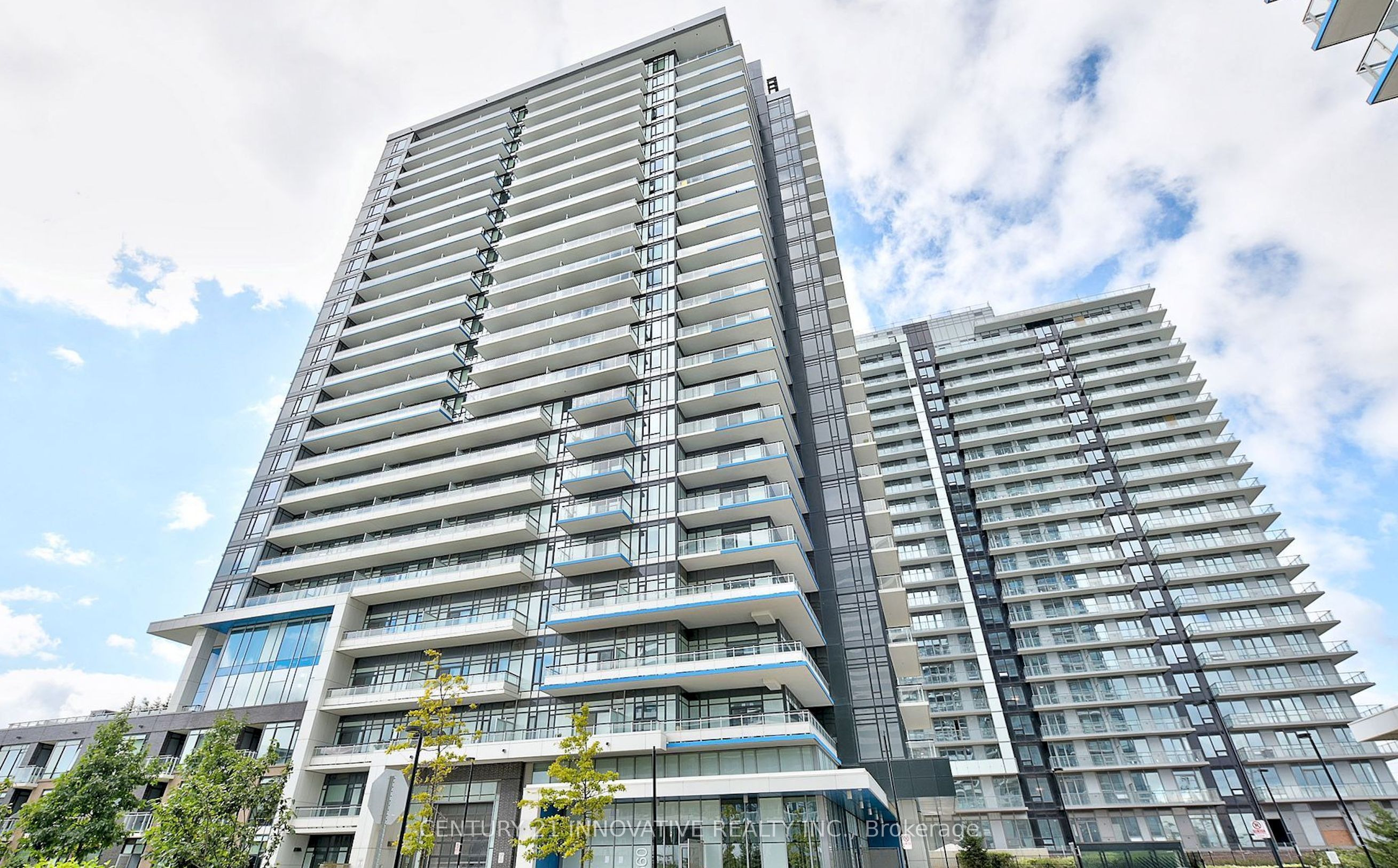 2560 Eglinton Avenue W 801 Property Photo 1