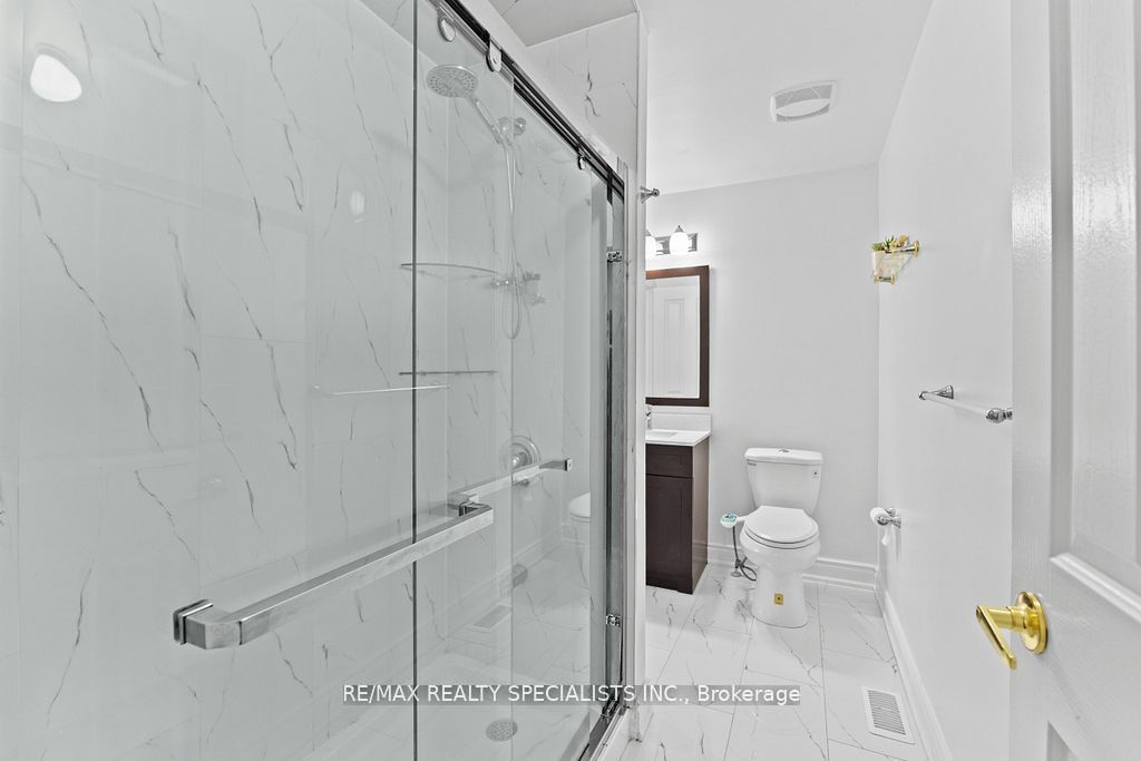 104 Treeline Boulevard Property Photo 31