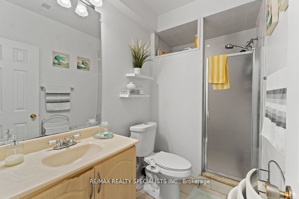 104 Treeline Boulevard Property Photo 41