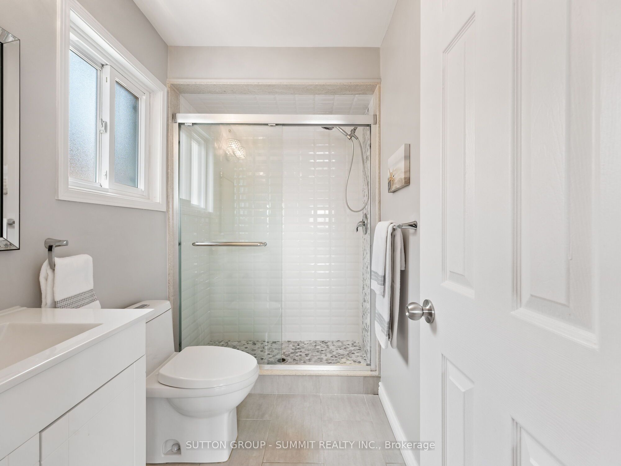 5726 Tayside Crescent Property Photo 31
