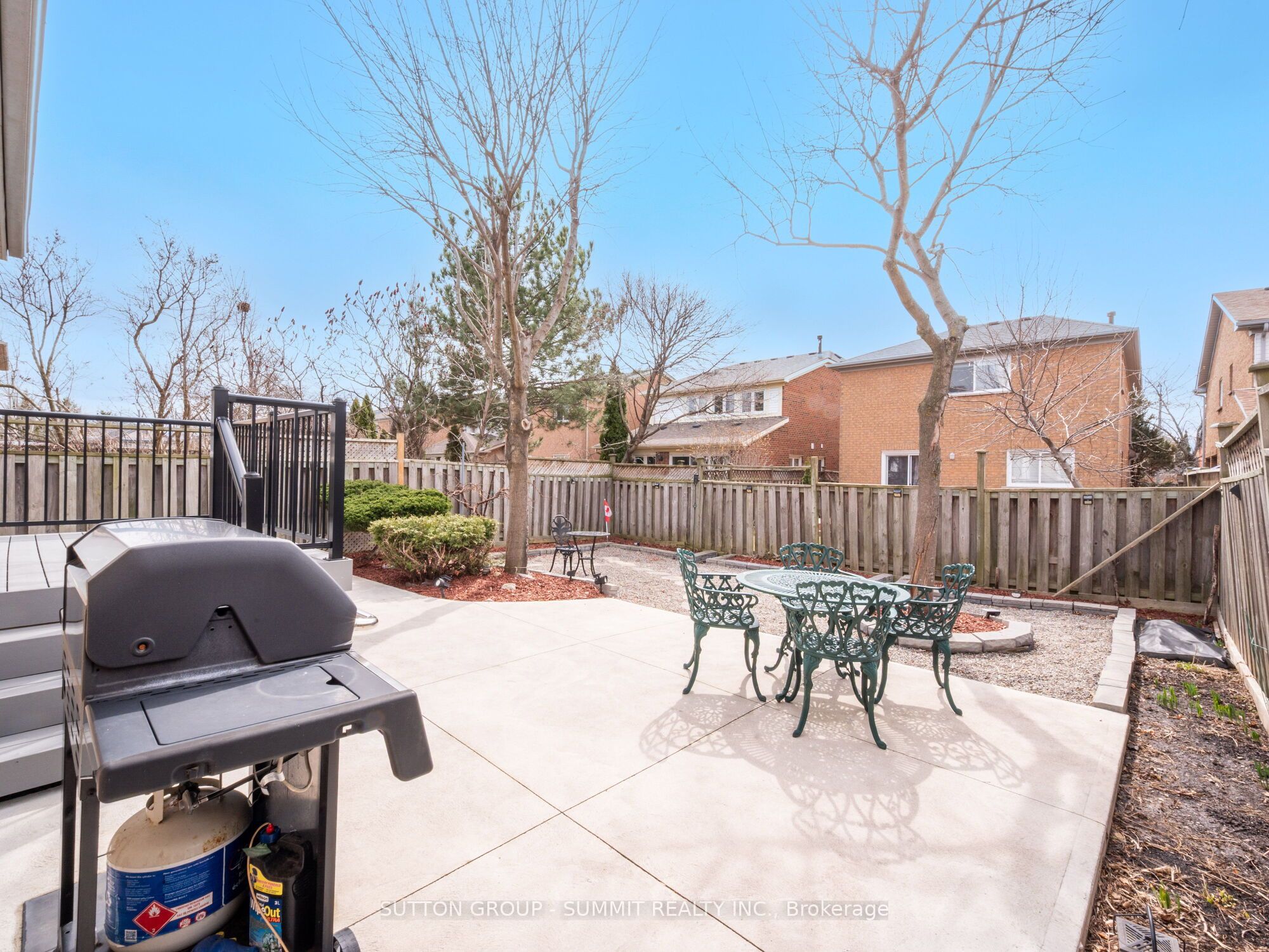 5726 Tayside Crescent Property Photo 49