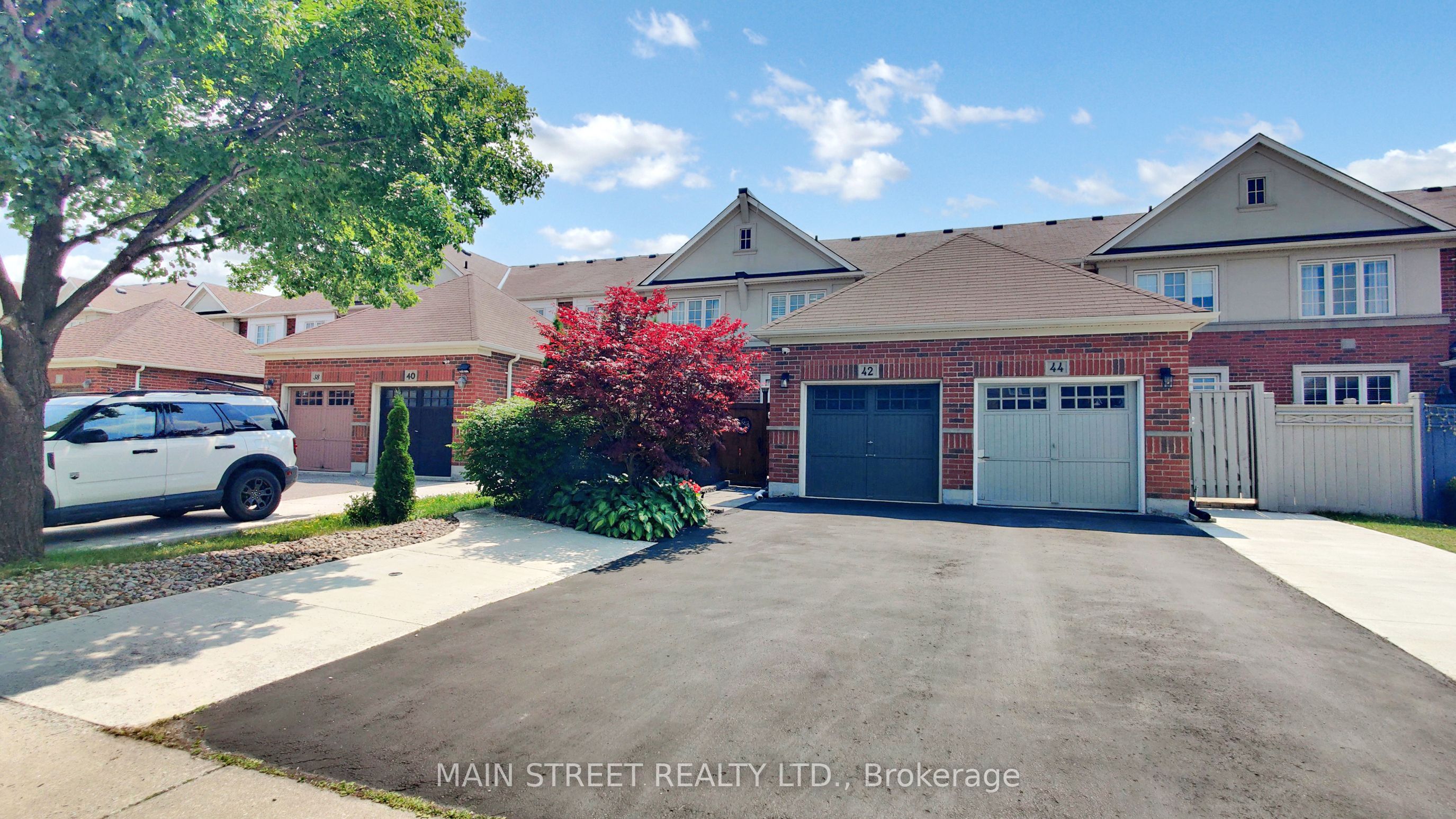 42 Bellchase Trail Property Photo 1