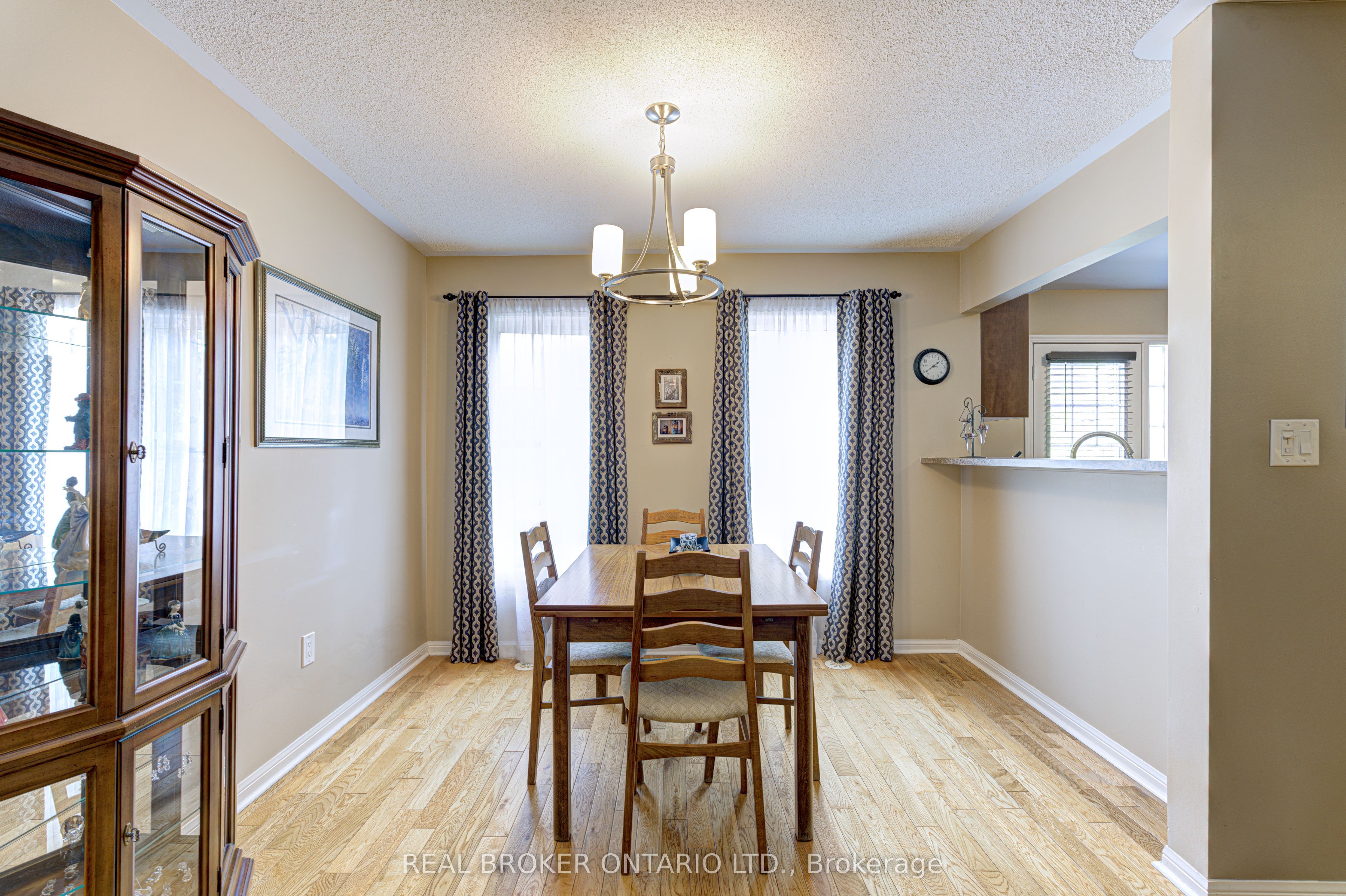 253 Wetenhall Landing Property Photo 27