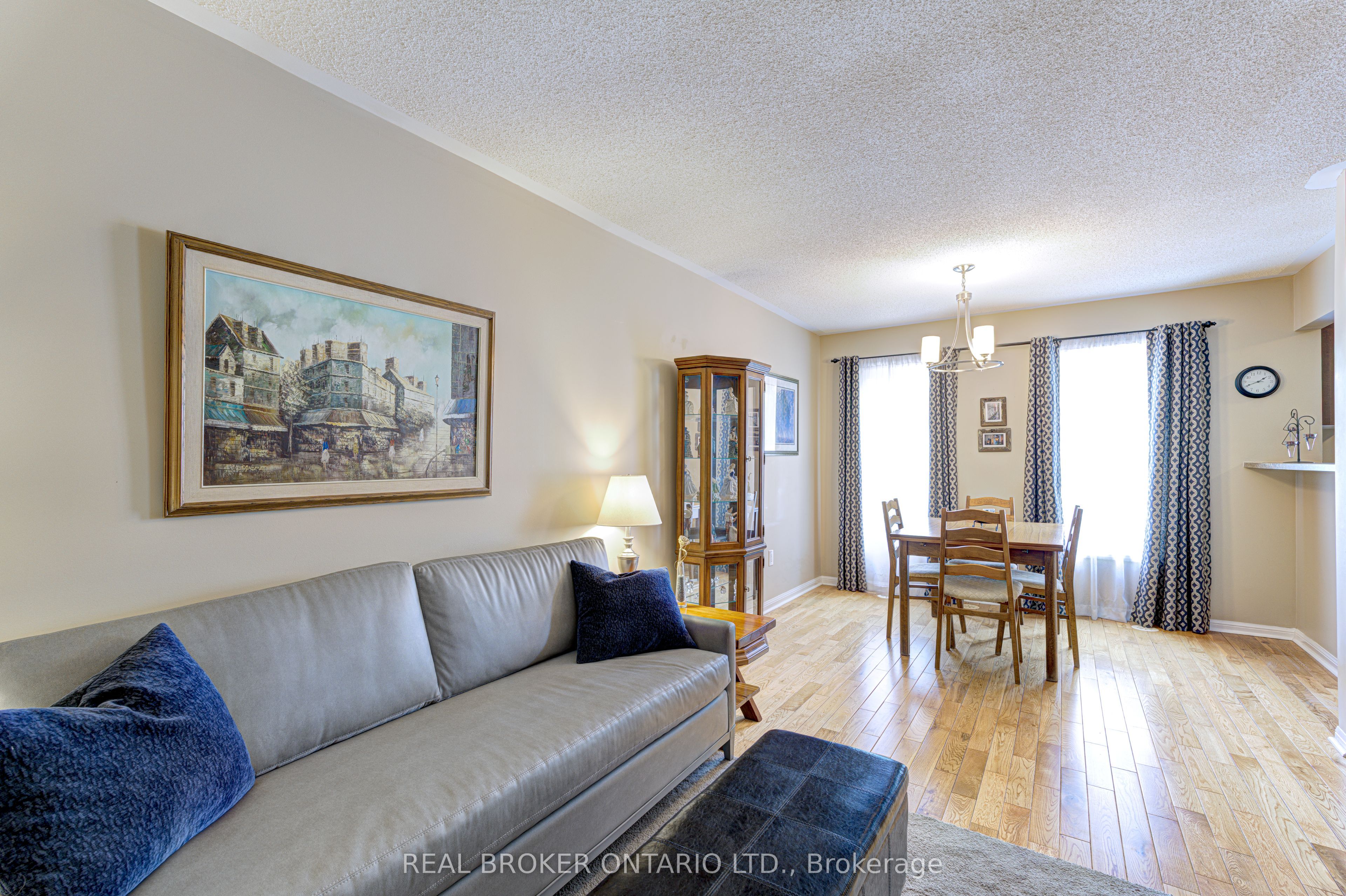 253 Wetenhall Landing Property Photo 29