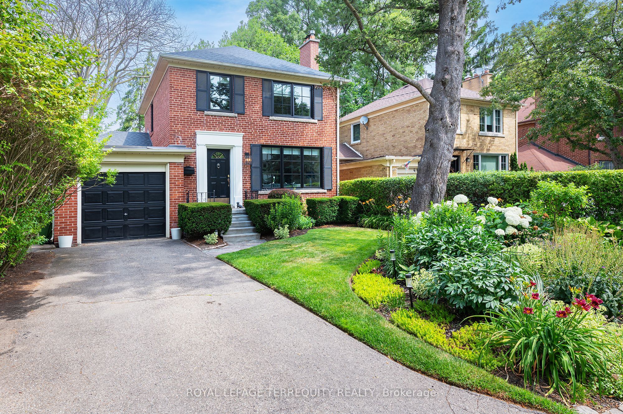 48 Winston Grove Property Photo 1