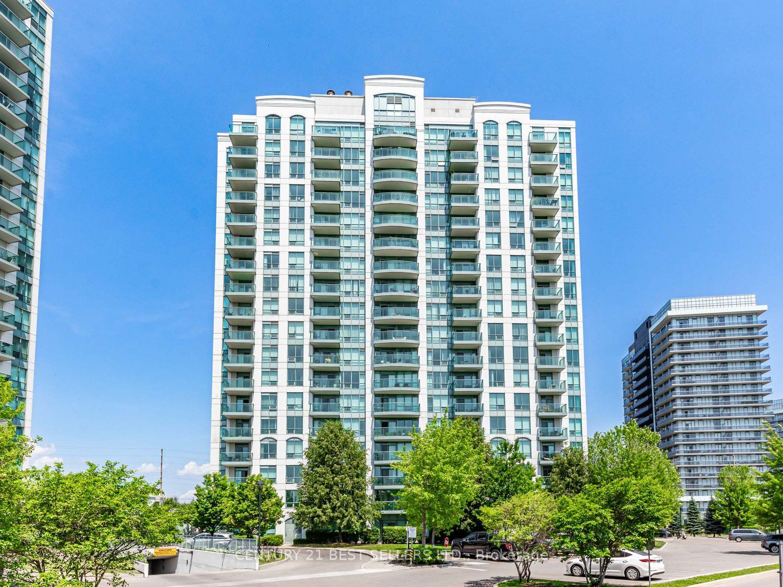 4900 Glen Erin Drive 801 Property Photo 1