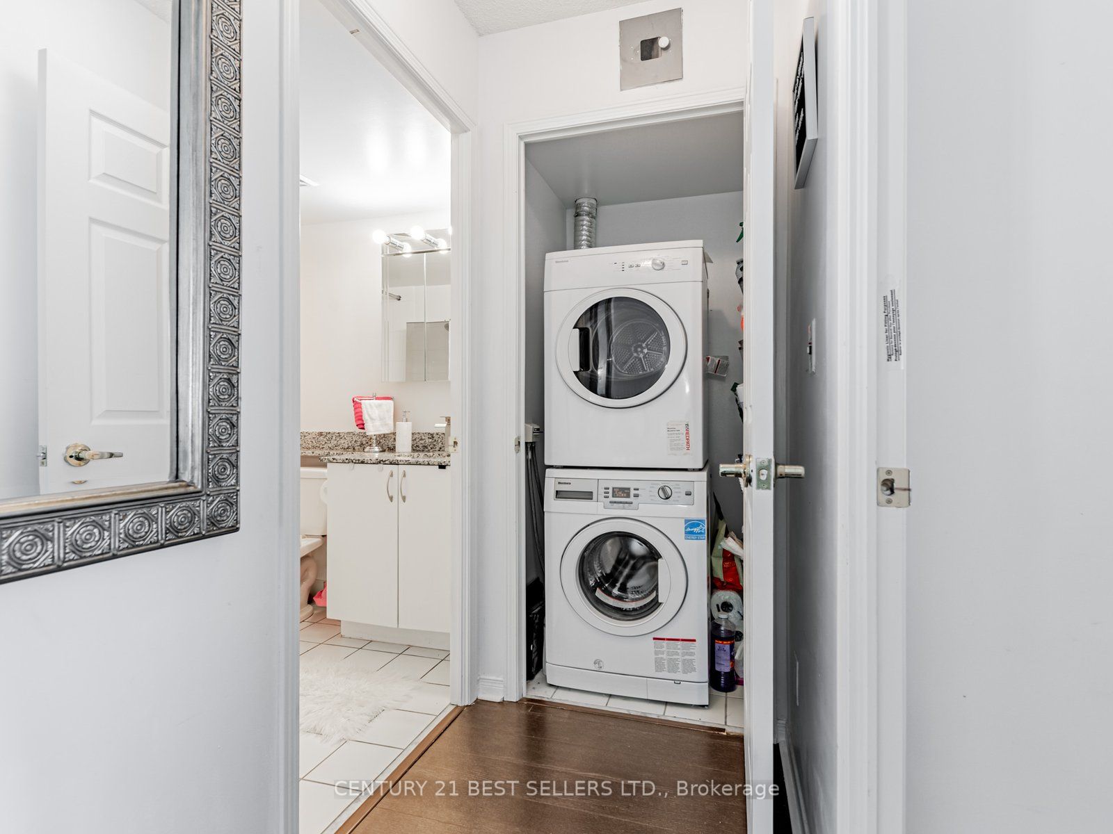 4900 Glen Erin Drive 801 Property Photo 3