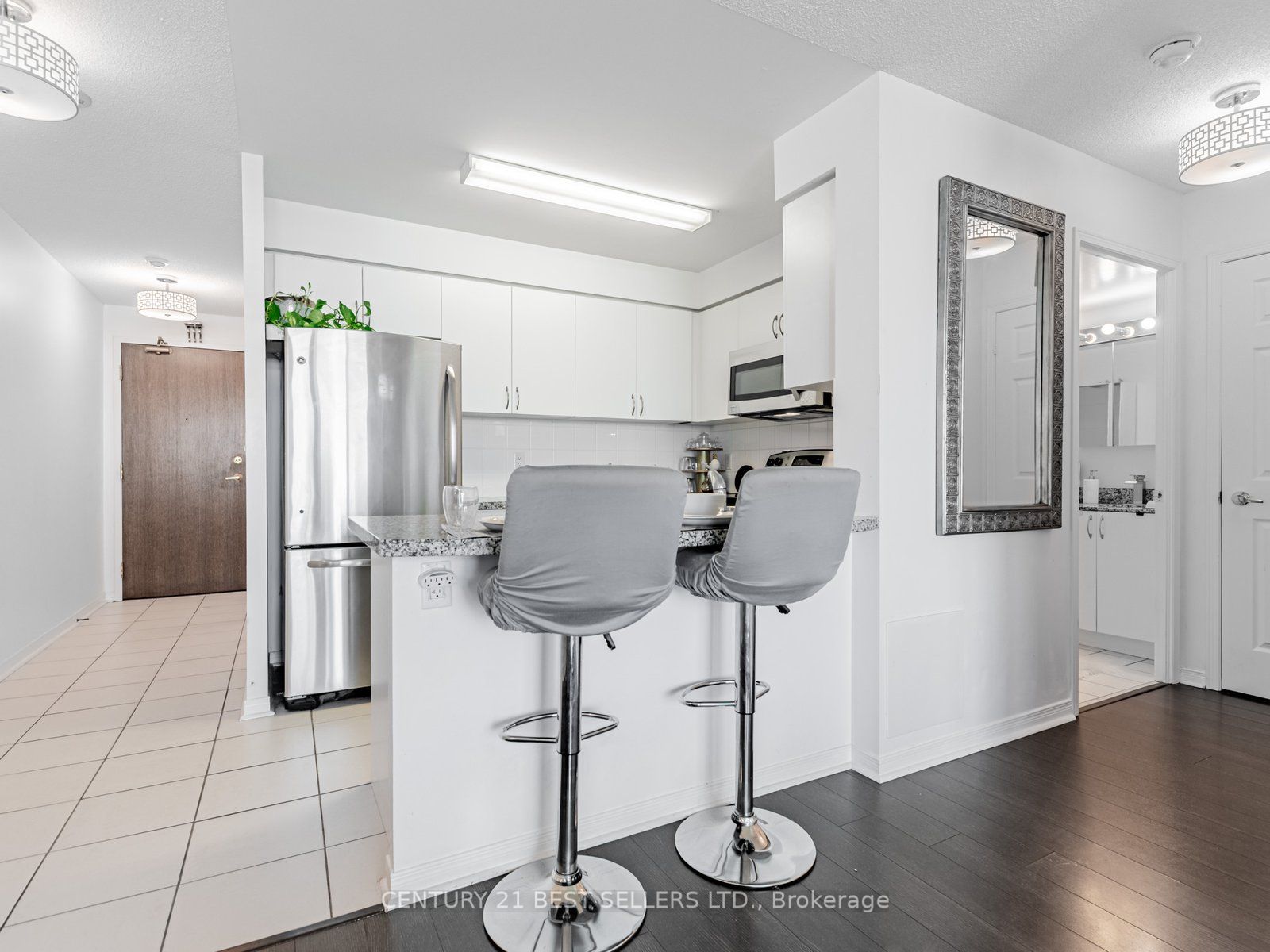 4900 Glen Erin Drive 801 Property Photo 7