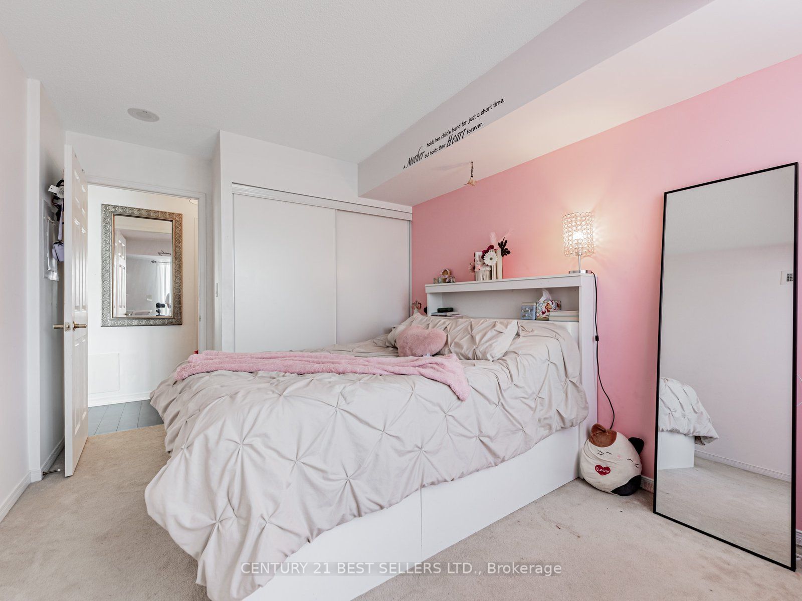 4900 Glen Erin Drive 801 Property Photo 16