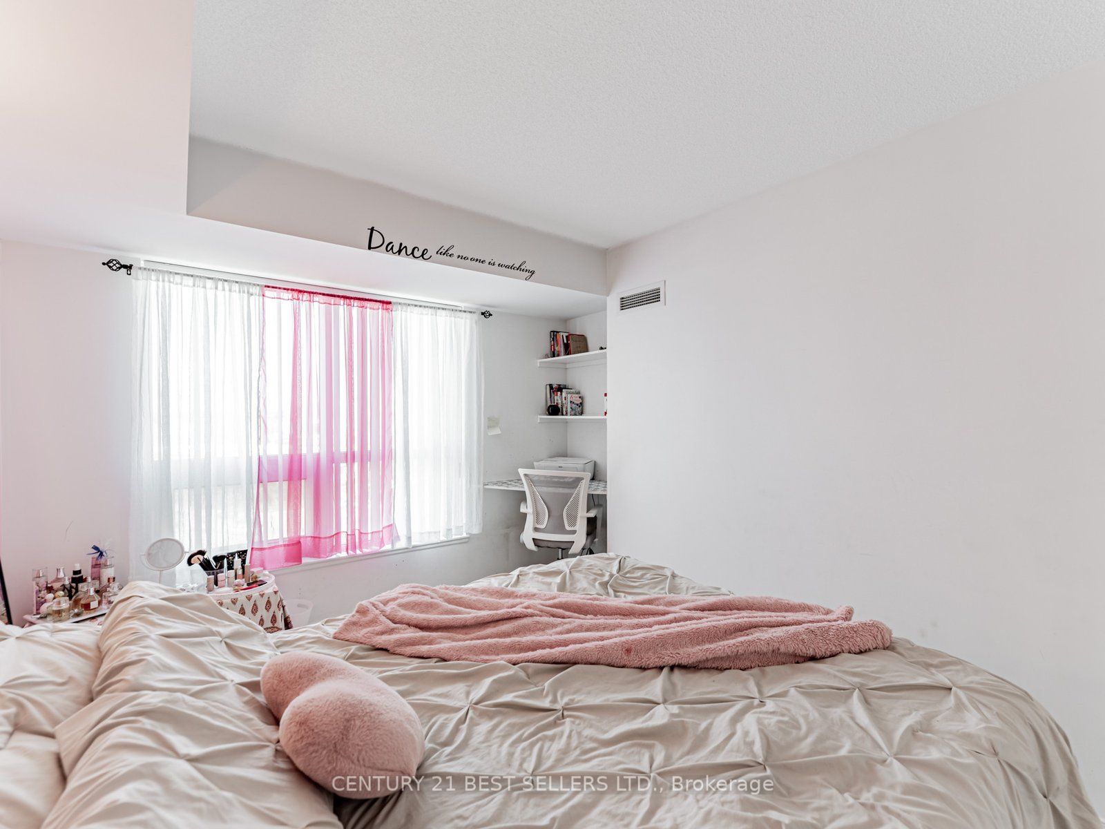 4900 Glen Erin Drive 801 Property Photo 17