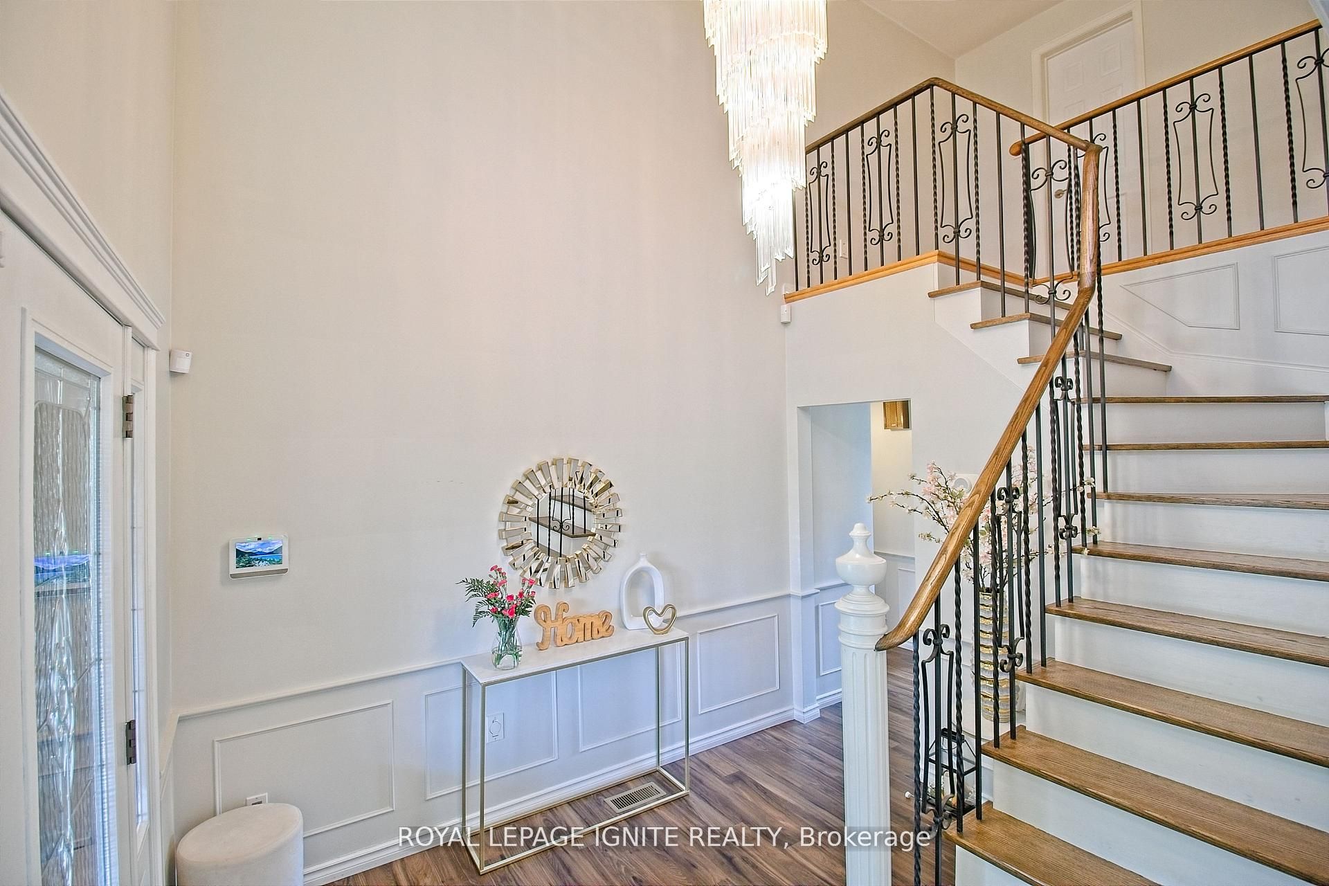 2092 Sava Crescent Property Photo 7