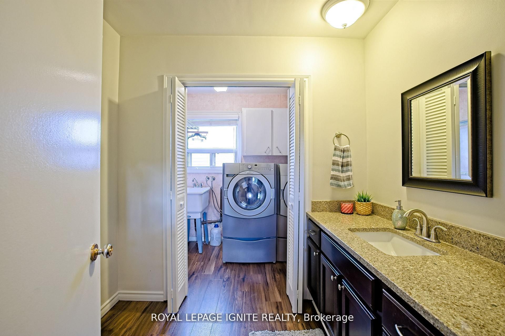 2092 Sava Crescent Property Photo 19