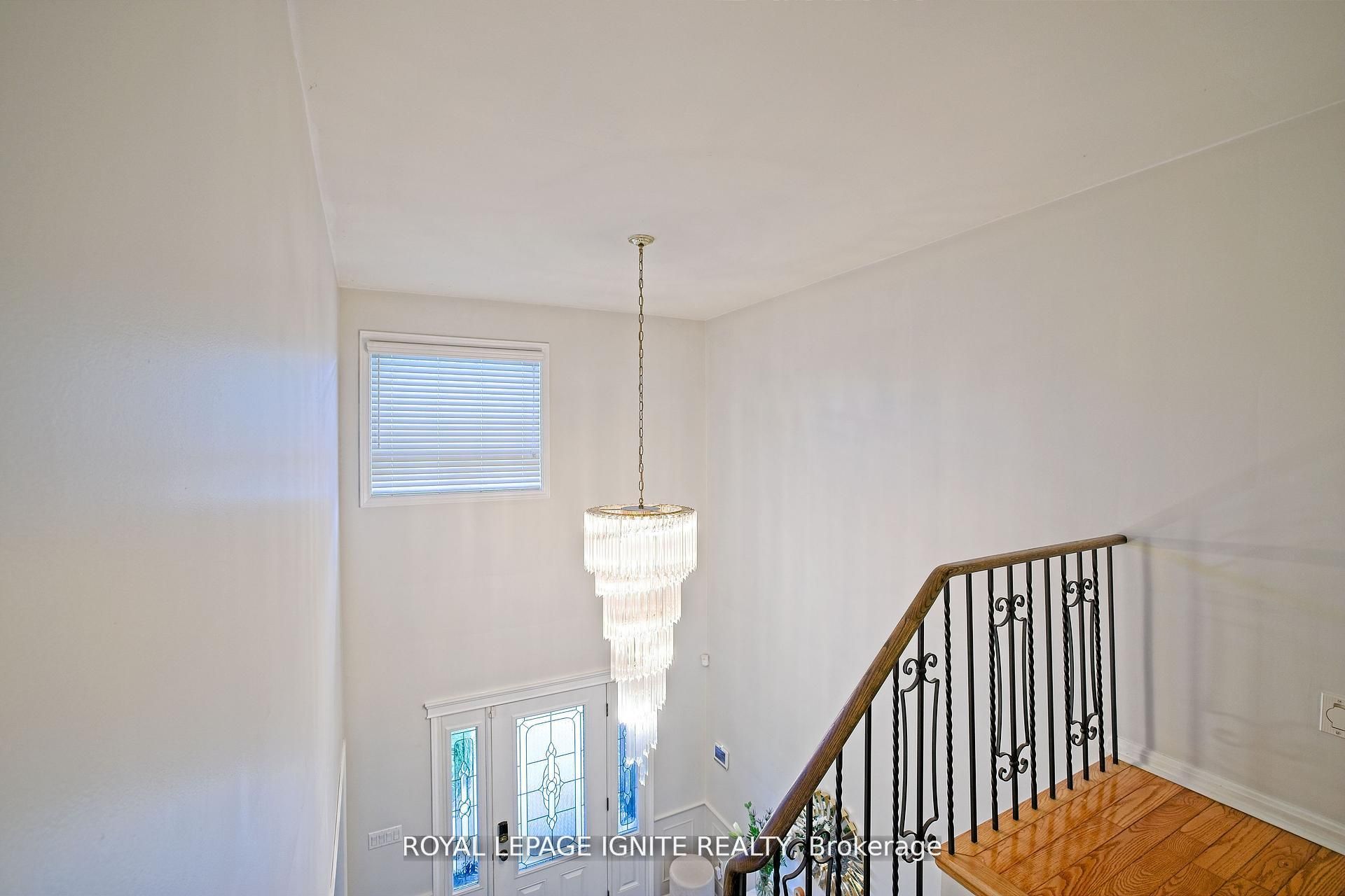 2092 Sava Crescent Property Photo 24