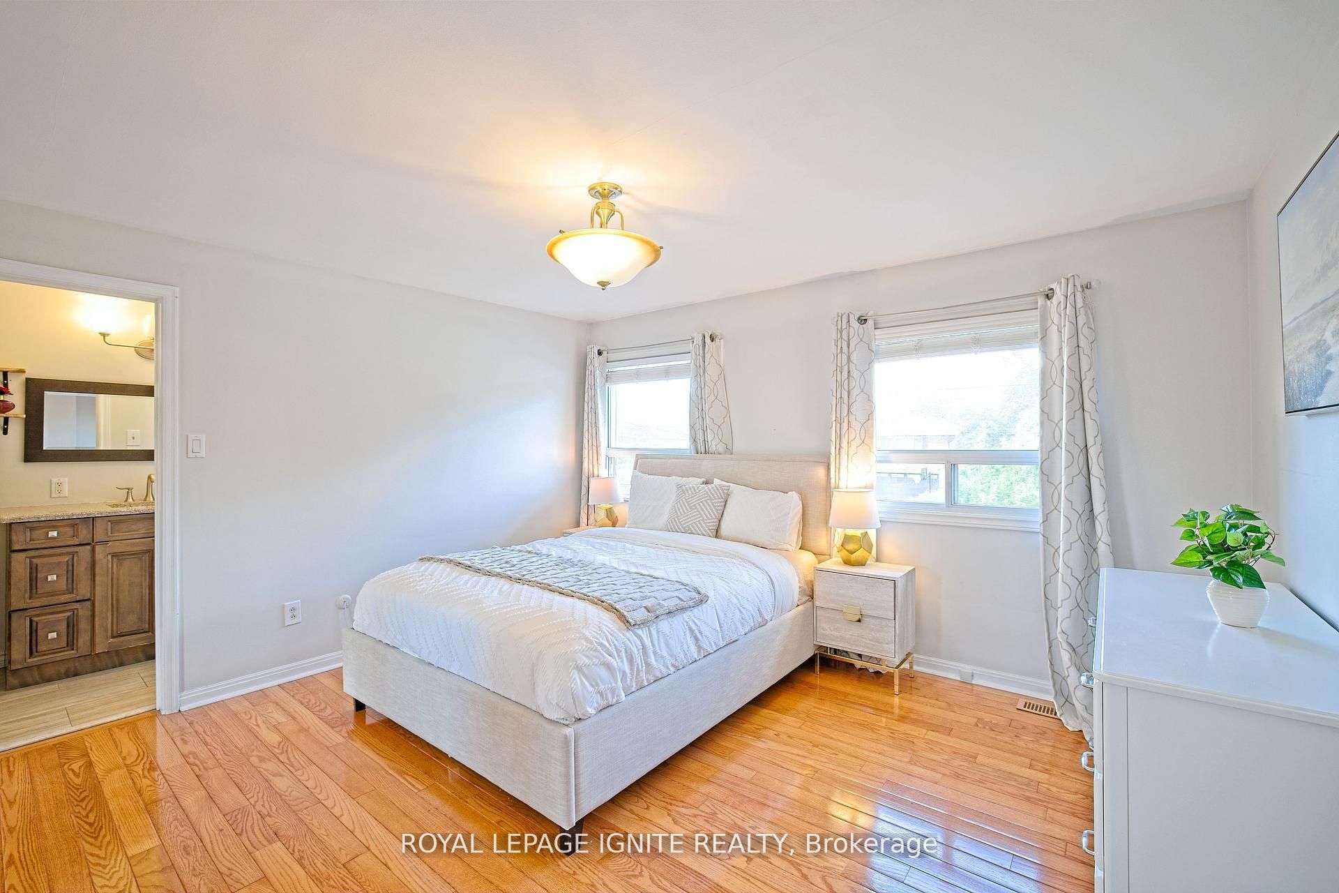 2092 Sava Crescent Property Photo 25