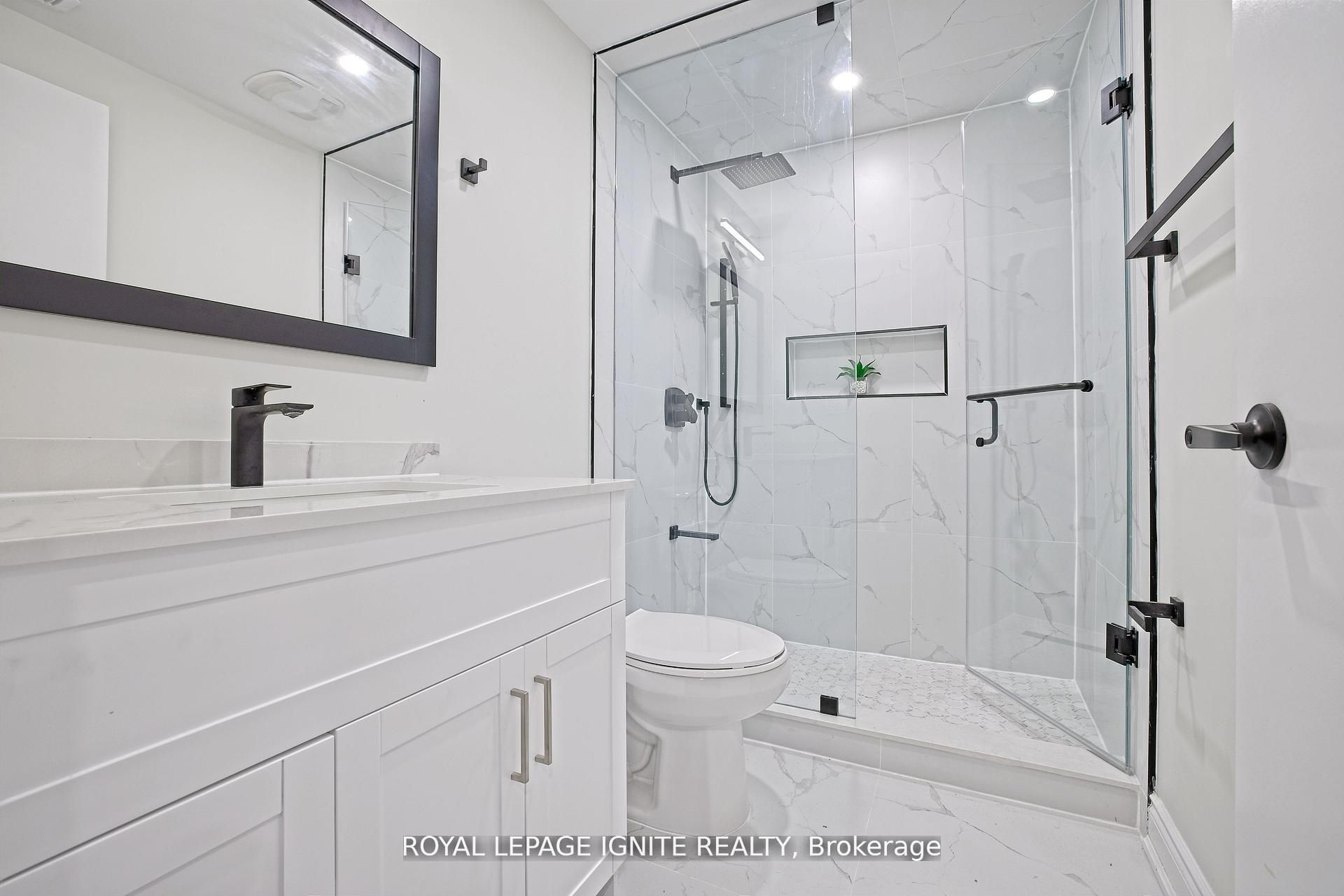 2092 Sava Crescent Property Photo 33