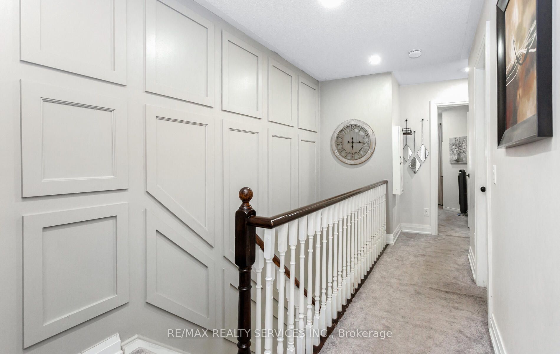 180 Forum Drive 36 Property Photo 16