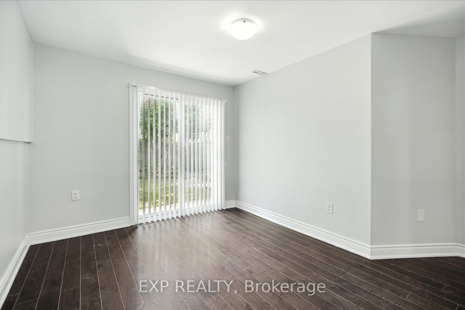 387 Archdekin Drive Property Photo 25