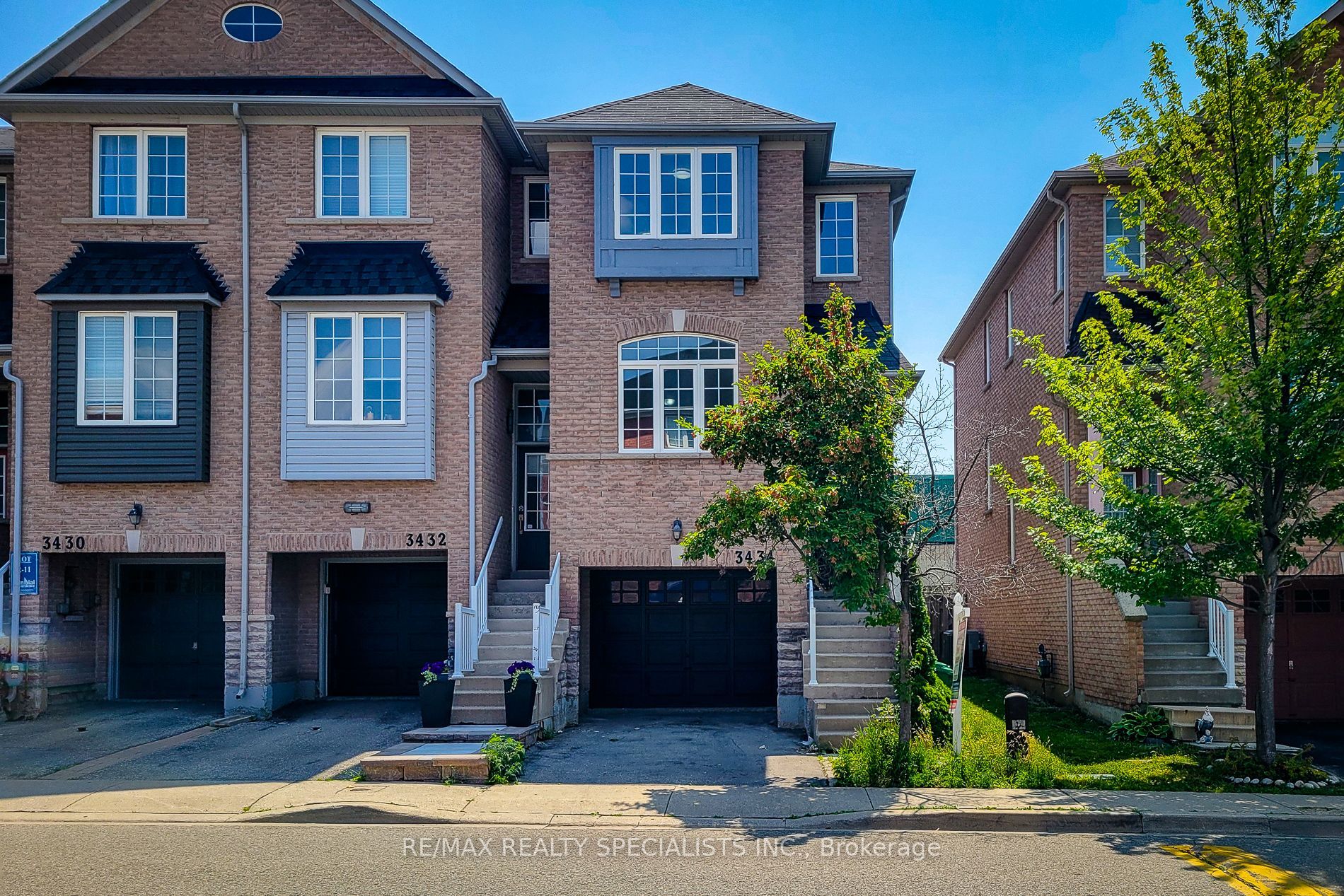 3434 REDPATH Circle Property Photo 1