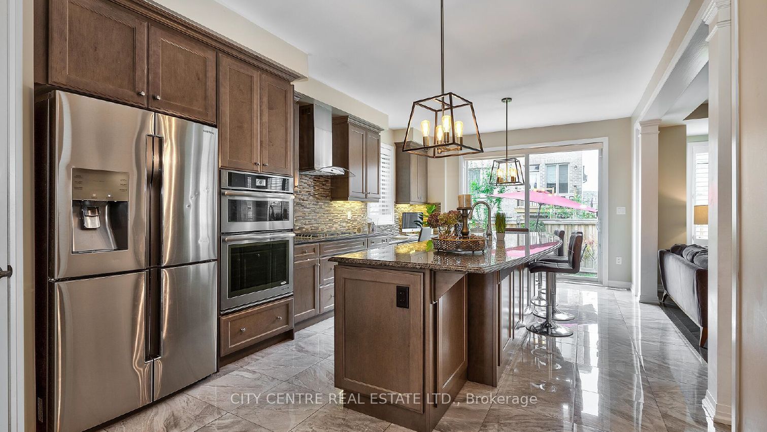 375 Begonia Gardens Property Photo 1