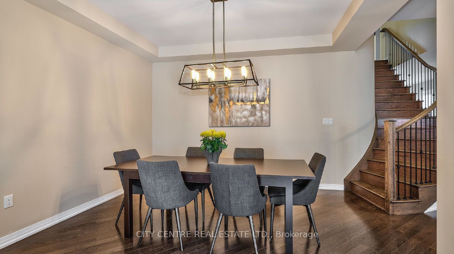 375 Begonia Gardens Property Photo 5