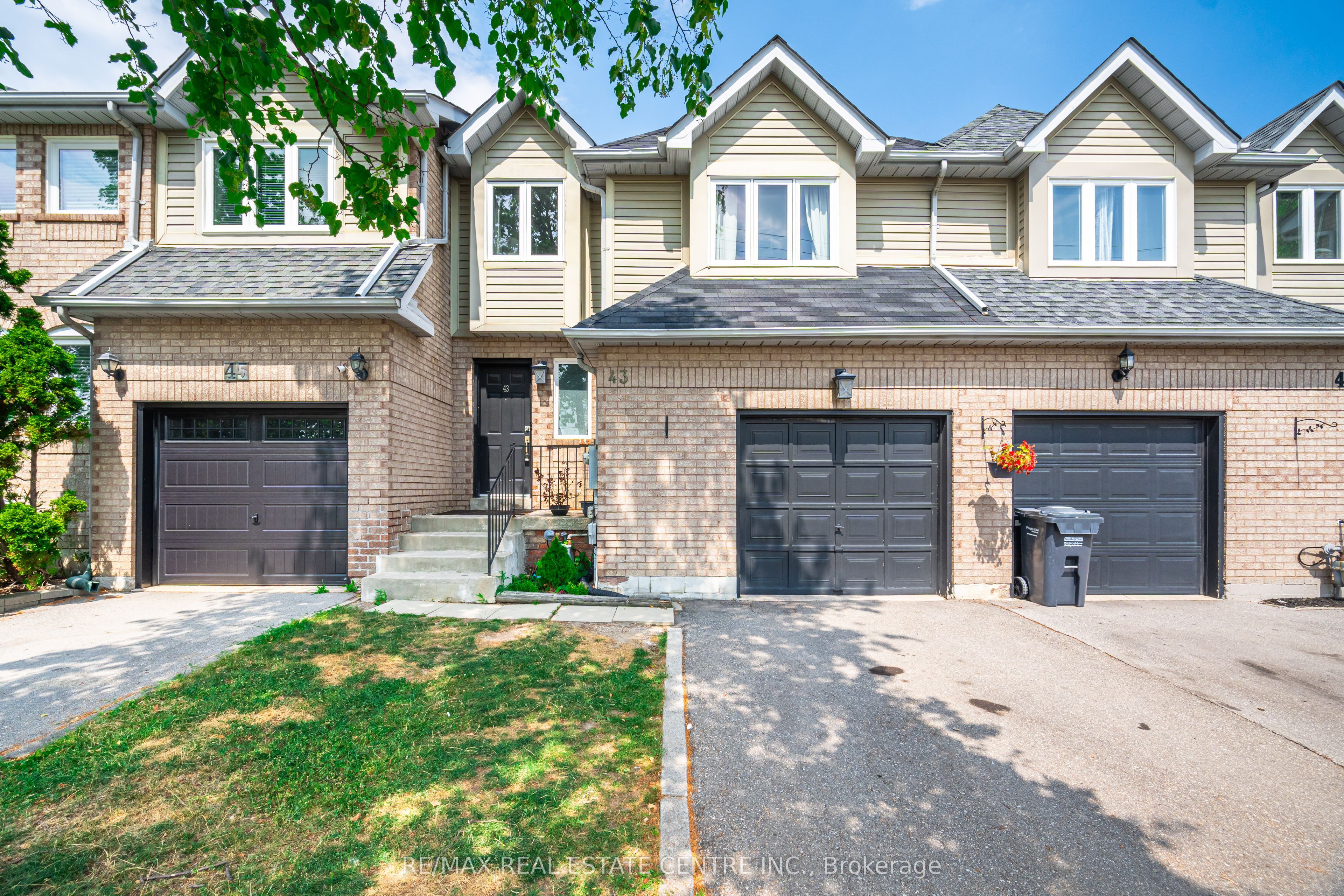 43 Ashbrook Way Property Photo 1