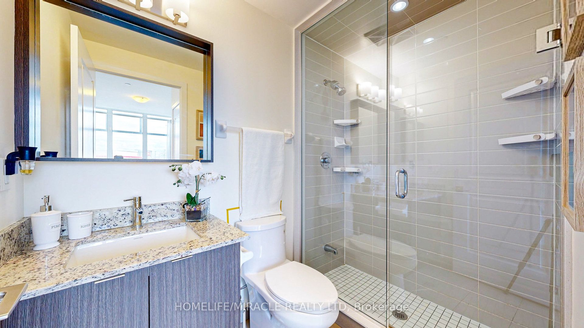 4655 Glen Erin Drive 102 Property Photo 24