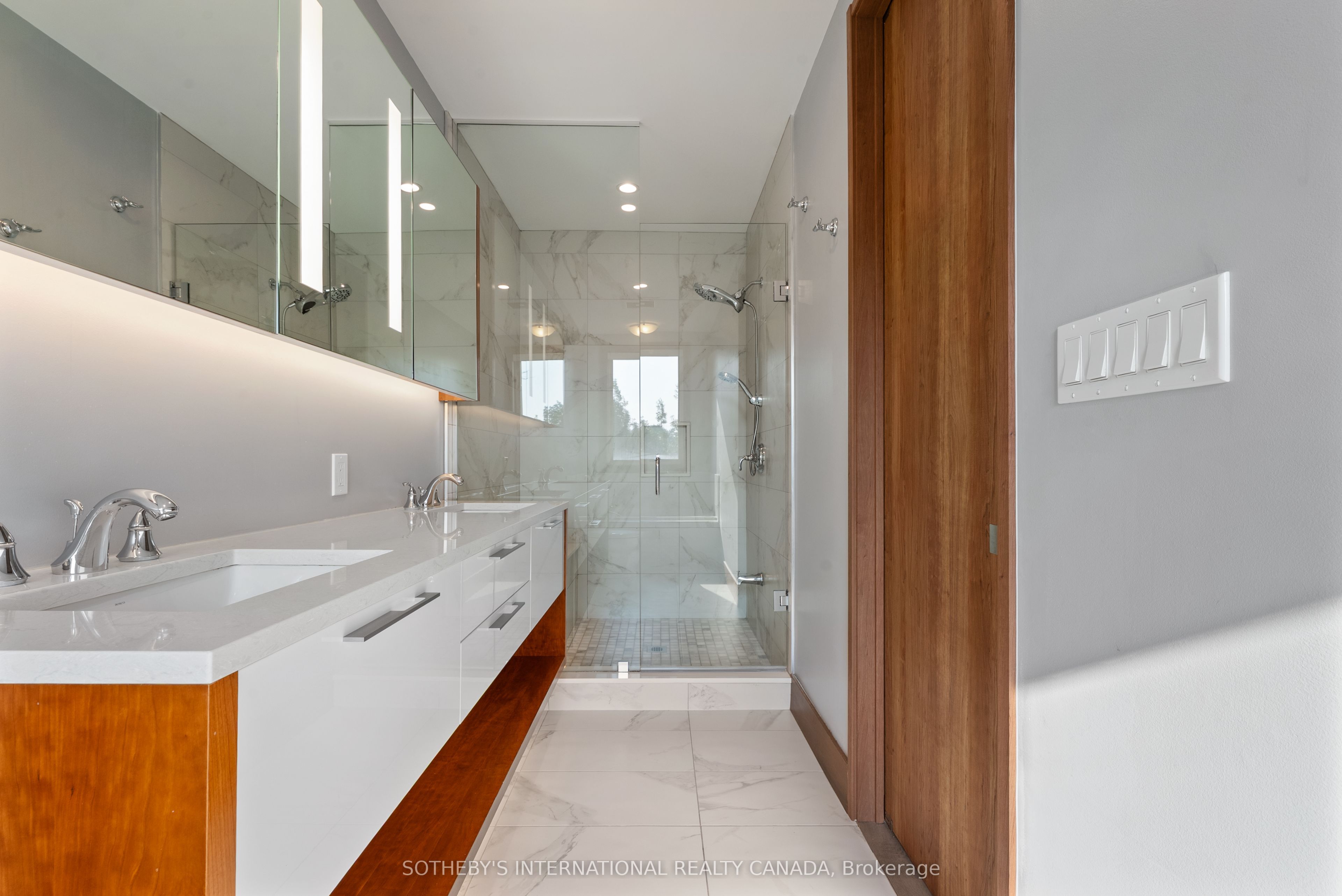 28a Twenty First Street Property Photo 21