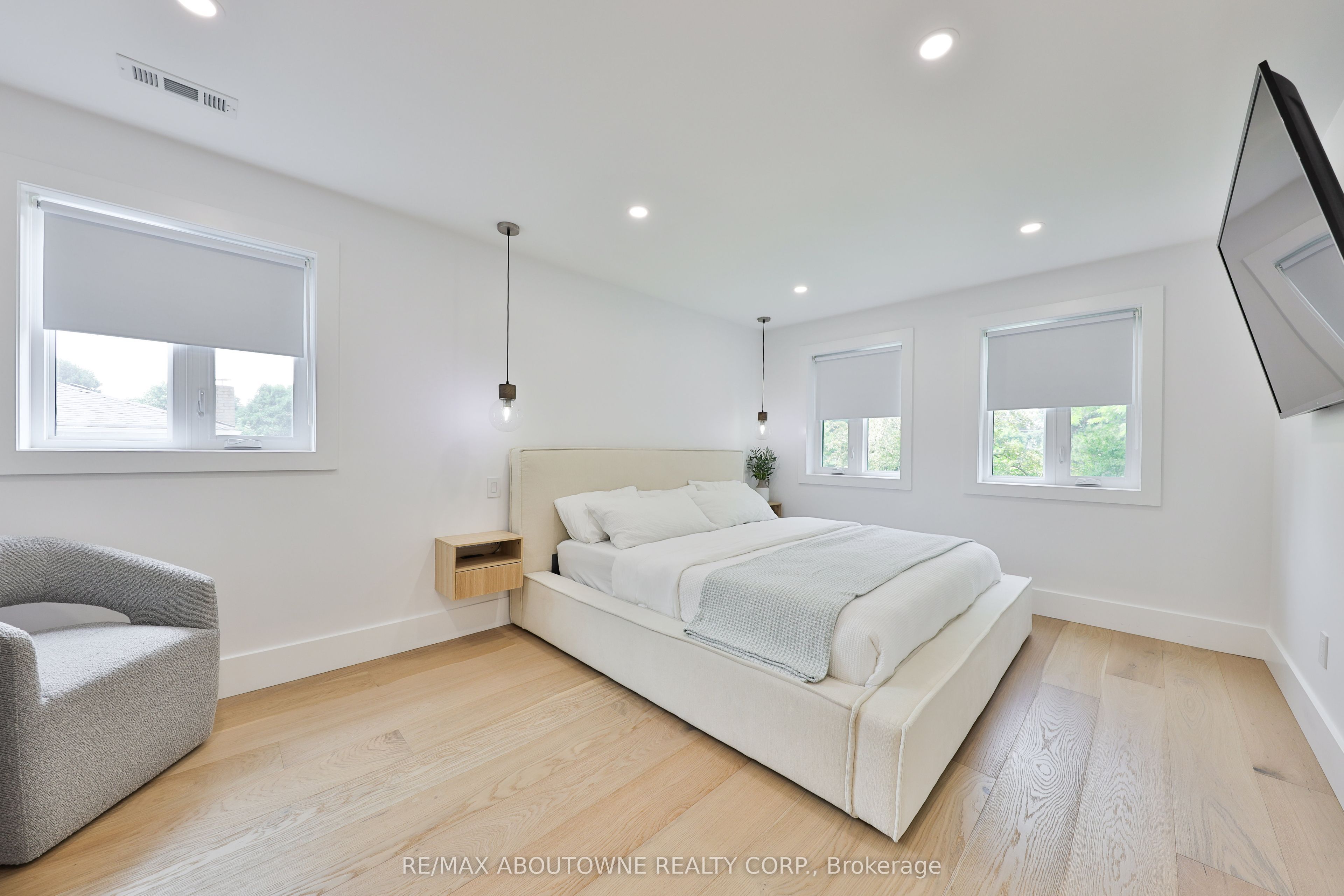 1506 Newlands Crescent Property Photo 21