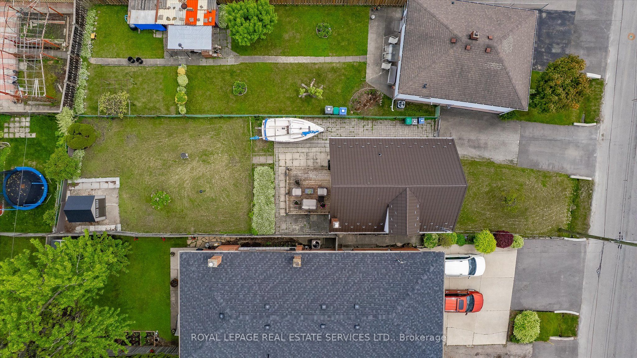 1059 Westmount Avenue Property Photo 5