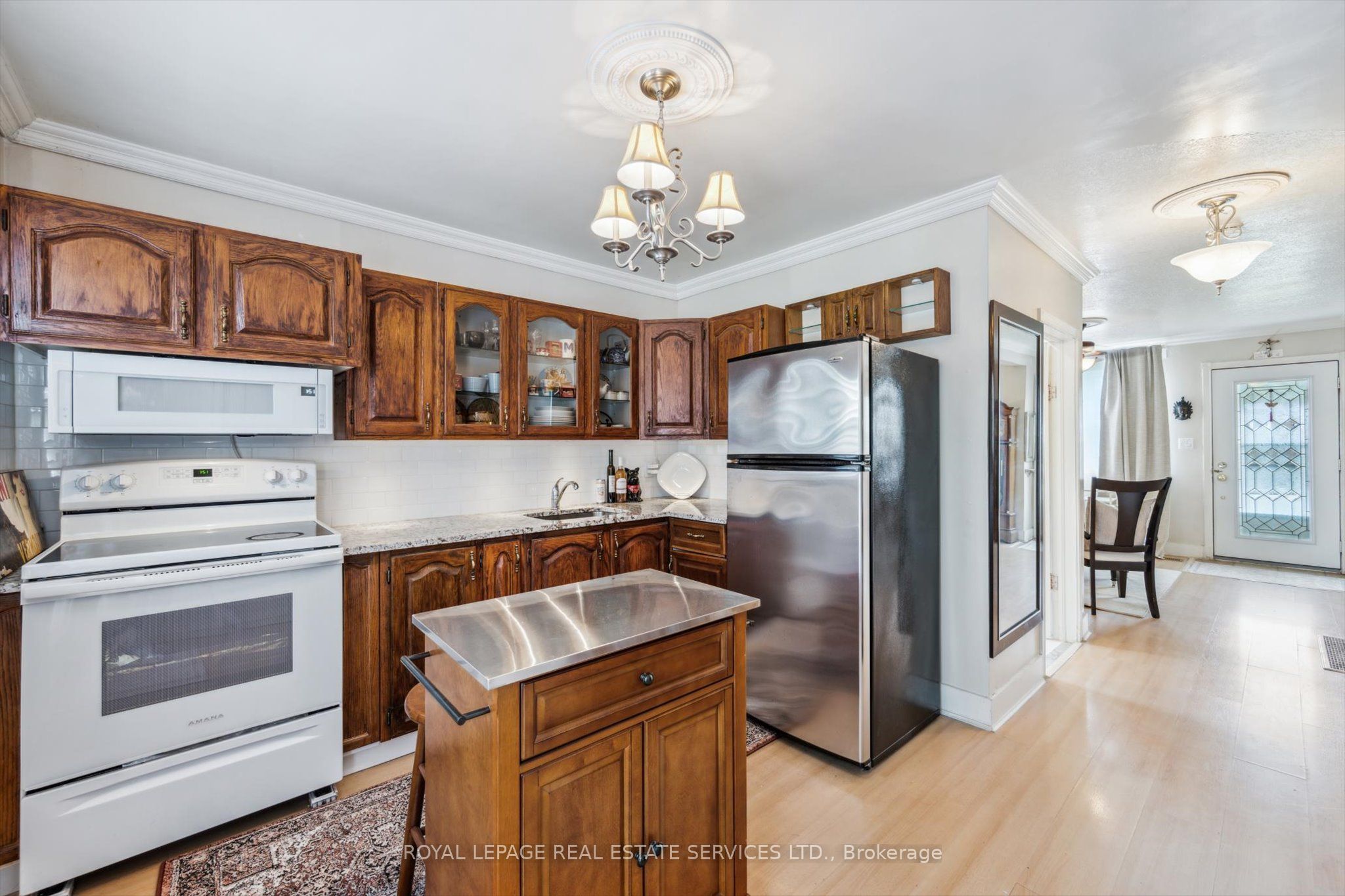 1059 Westmount Avenue Property Photo 17