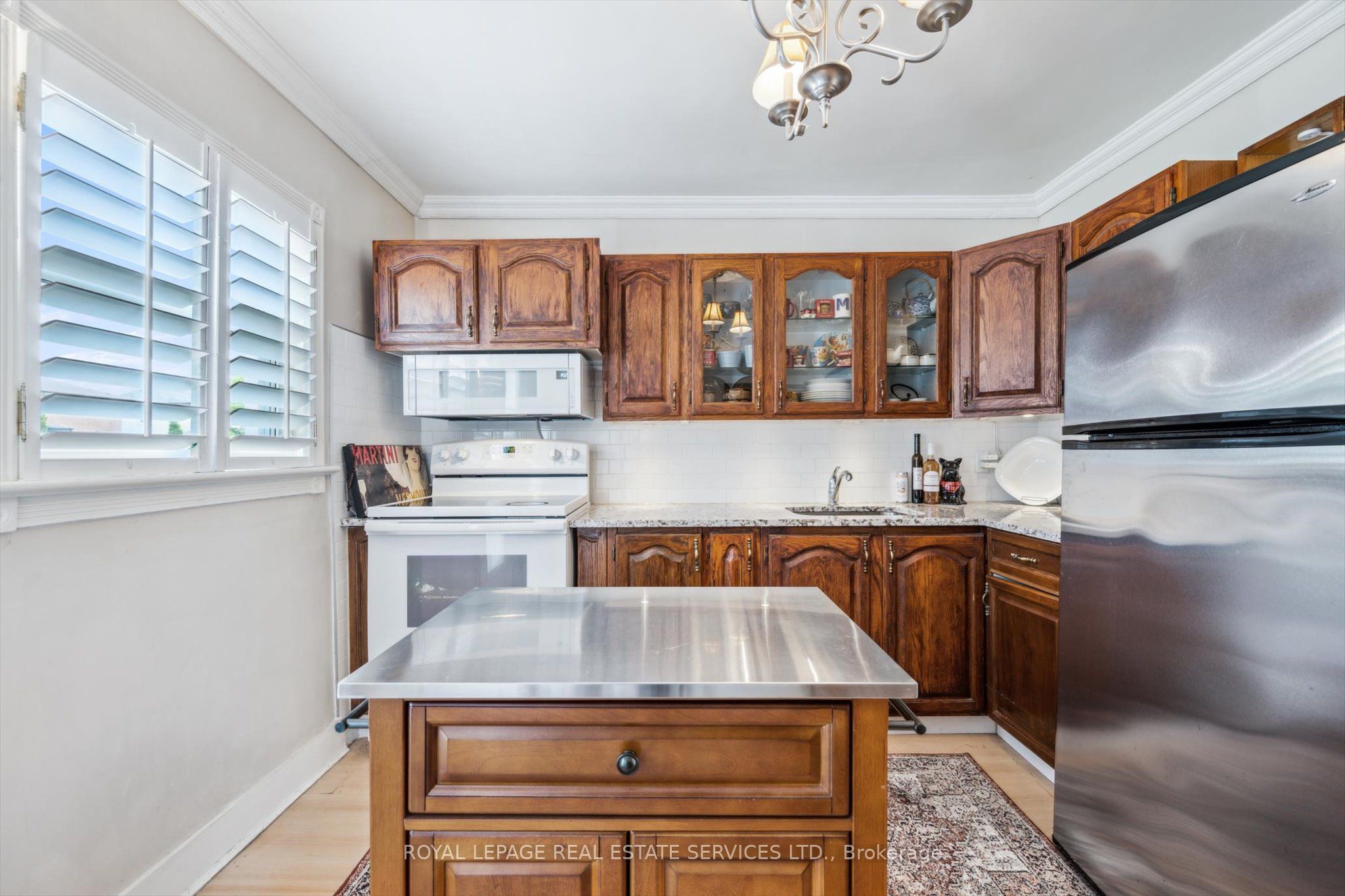 1059 Westmount Avenue Property Photo 18