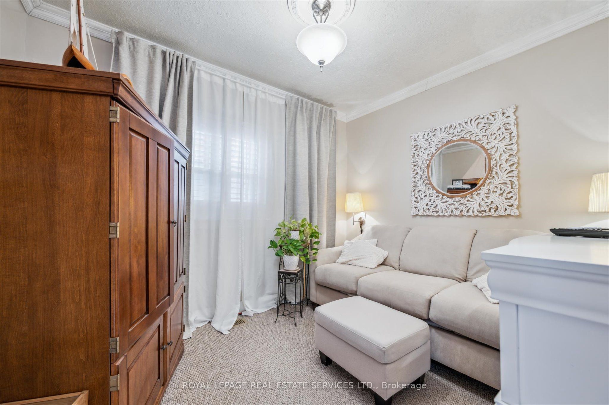 1059 Westmount Avenue Property Photo 20