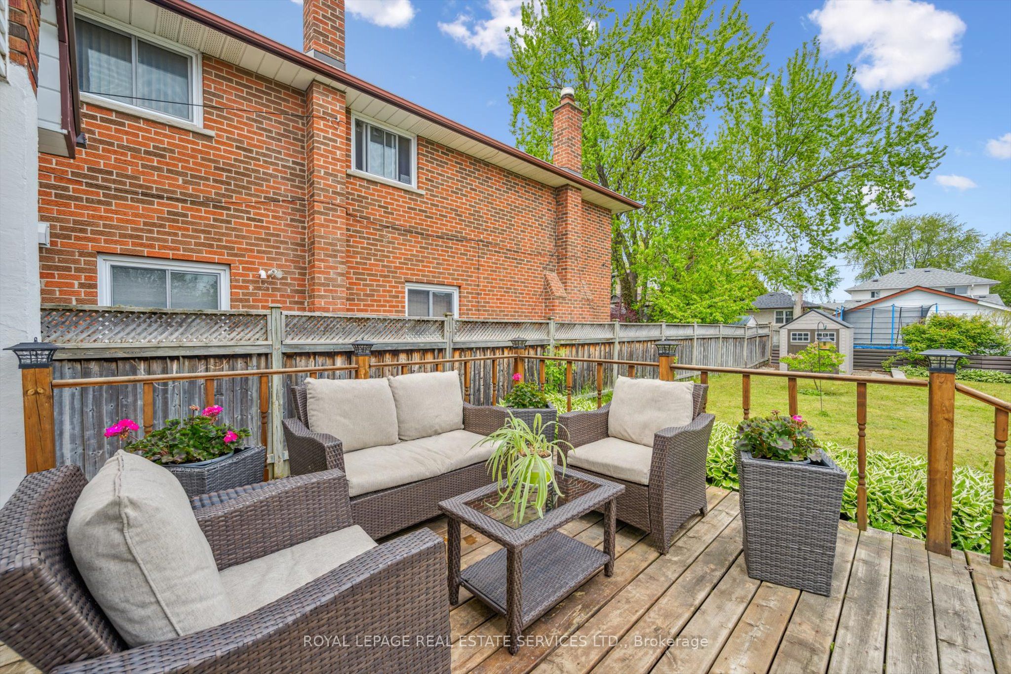 1059 Westmount Avenue Property Photo 30