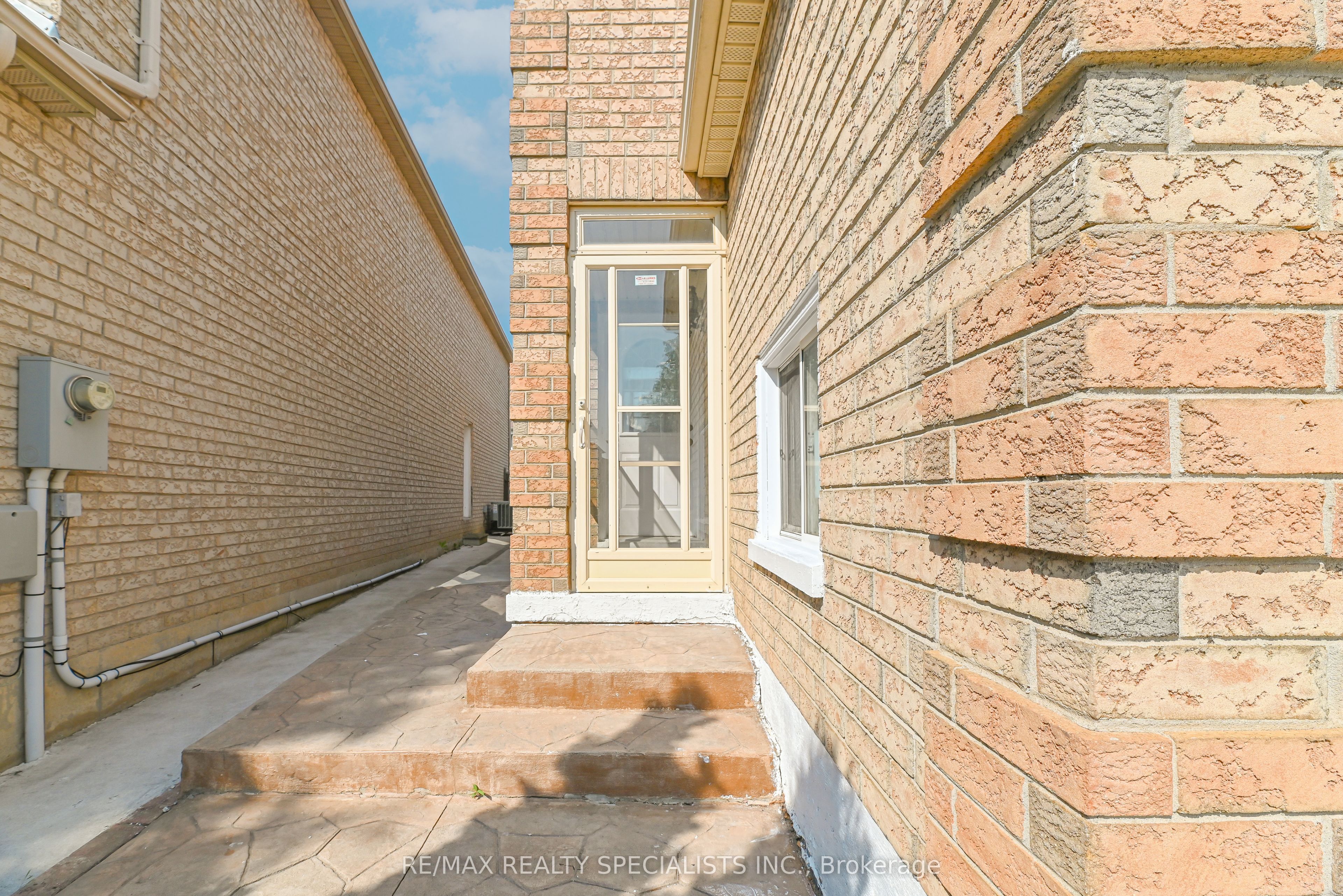 25 Chadwick St Property Photo 4