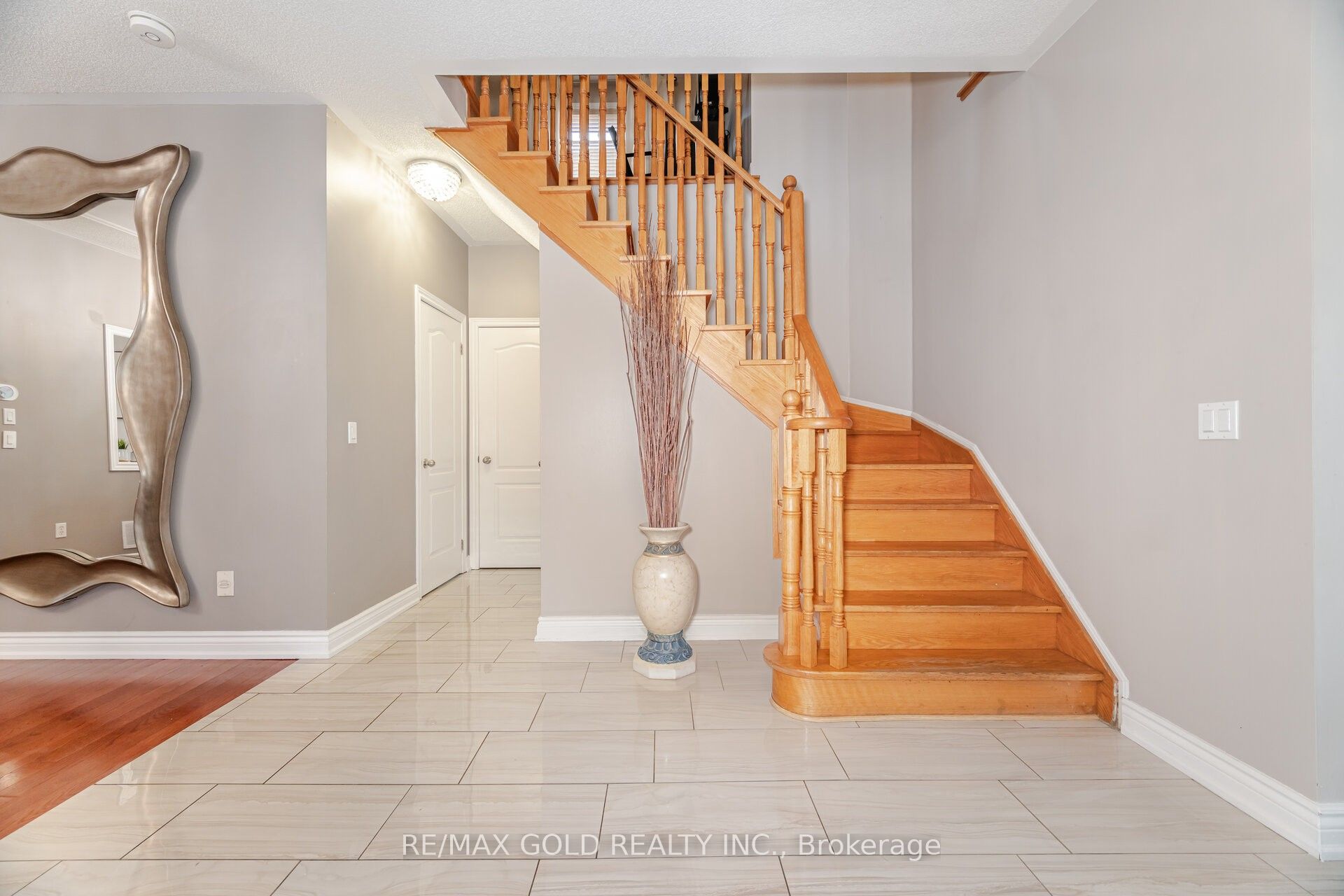 14 Martineau Road Property Photo 15
