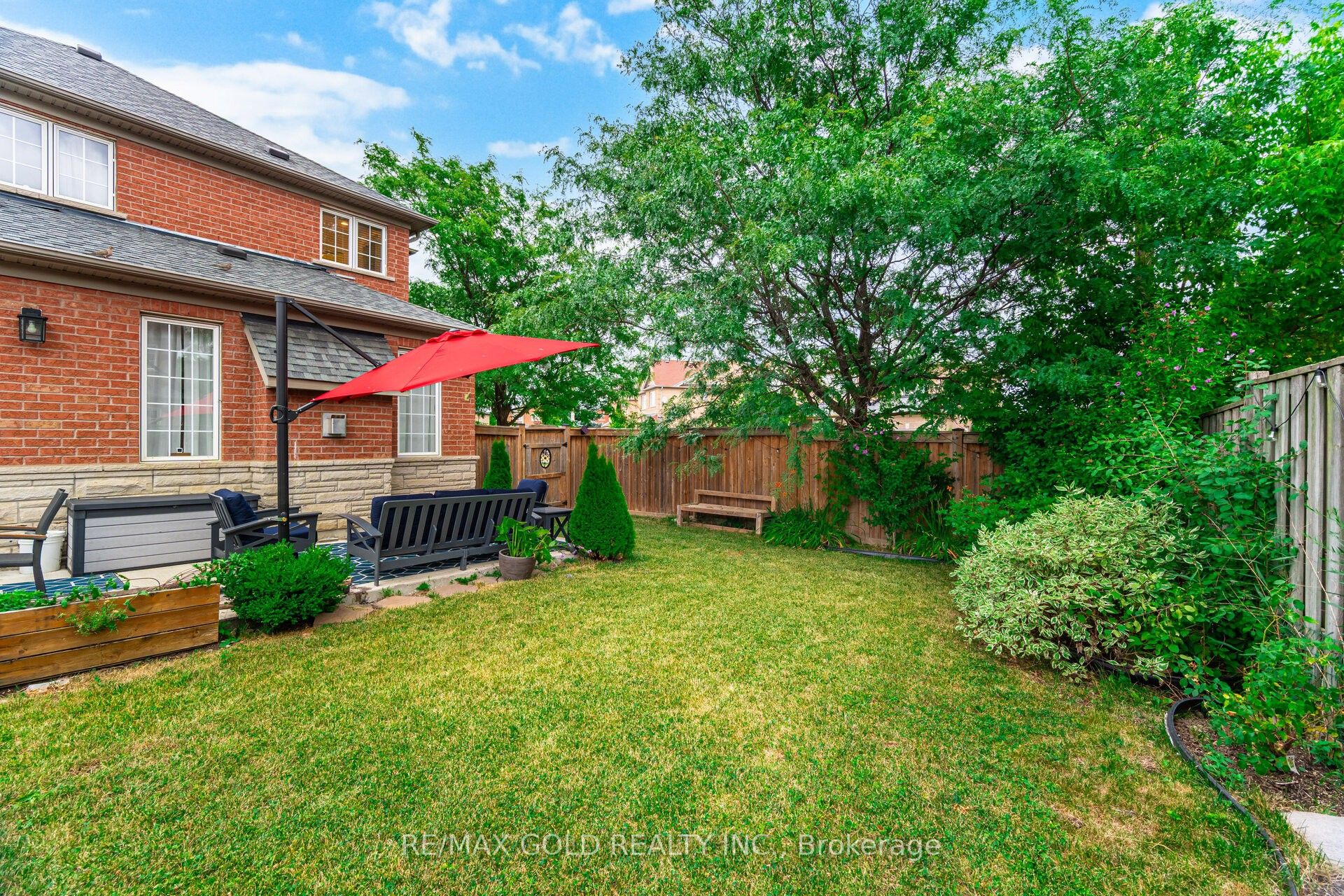 14 Martineau Road Property Photo 32