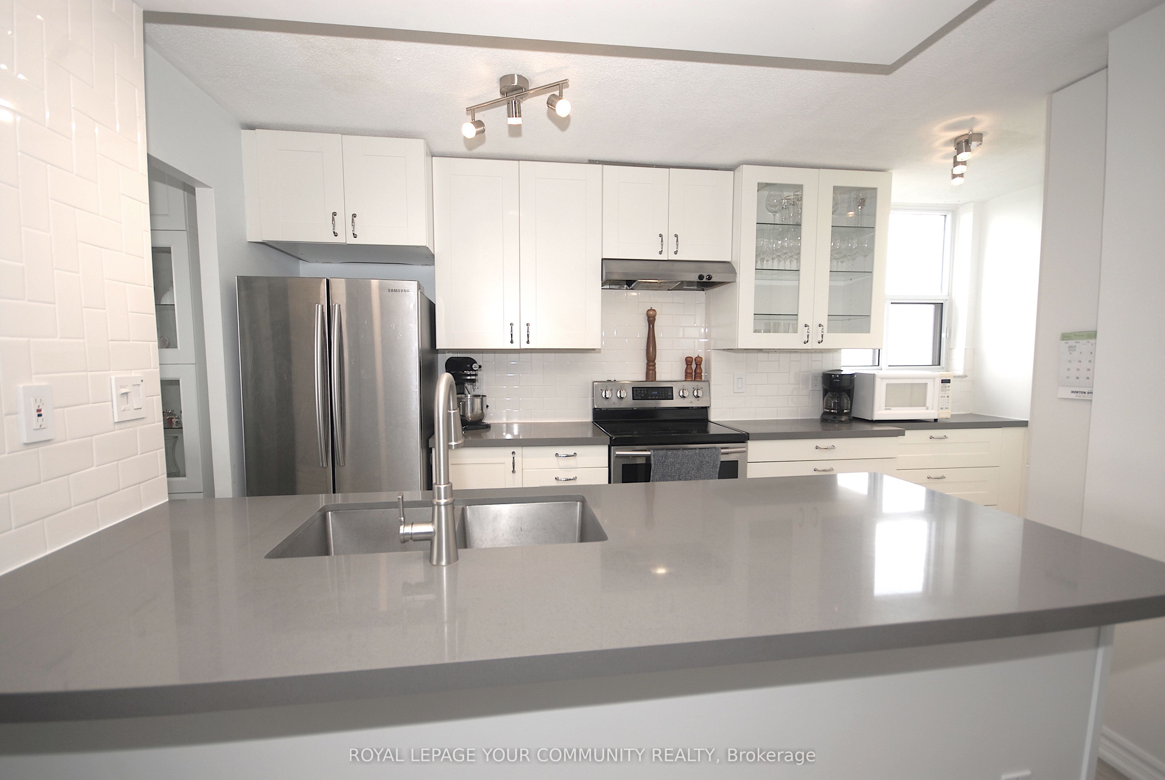 2130 Weston Road 901 Property Photo 3