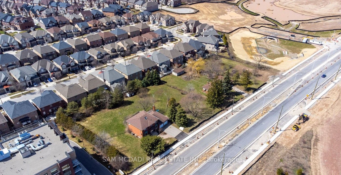 3148 Sixth Line Property Photo 1
