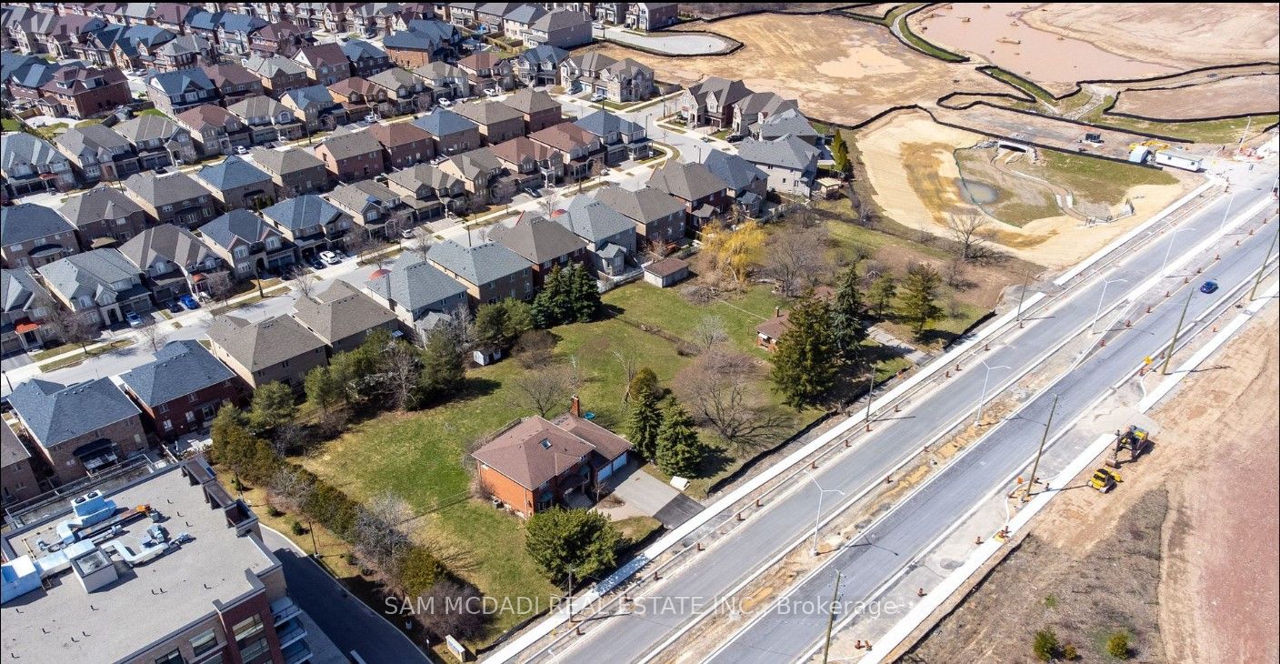 3148 Sixth Line Property Photo 4