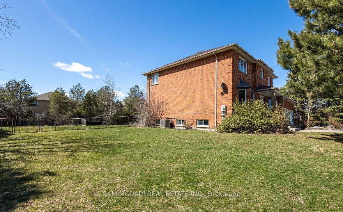 3148 Sixth Line Property Photo 5