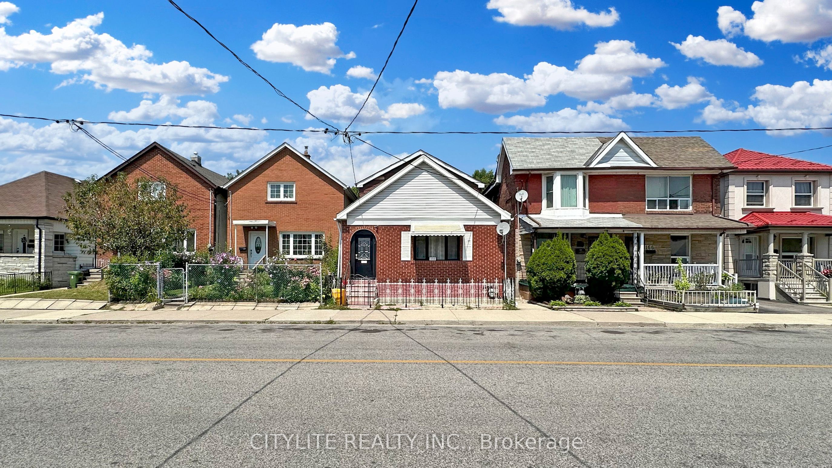 170 Lambton Avenue Property Photo 1