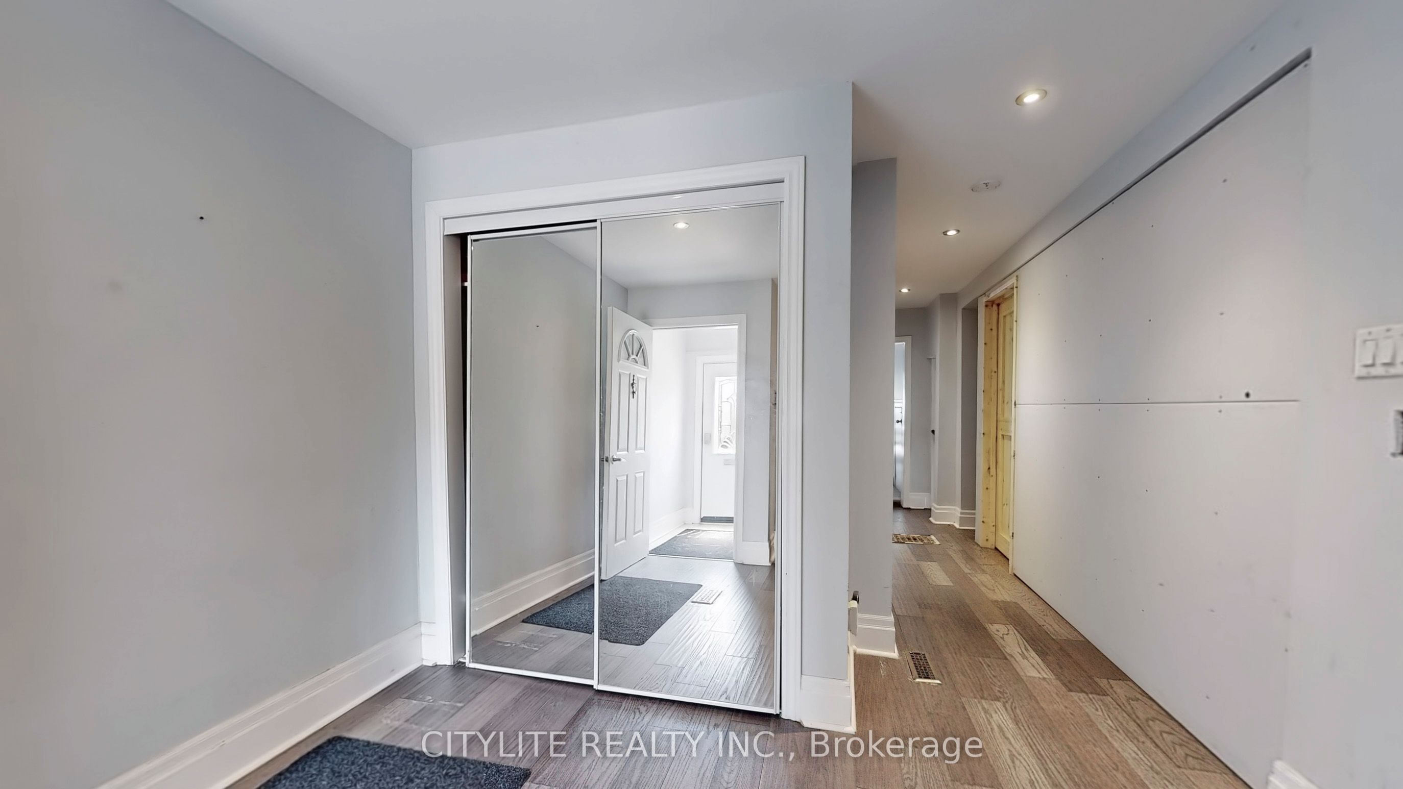 170 Lambton Avenue Property Photo 7