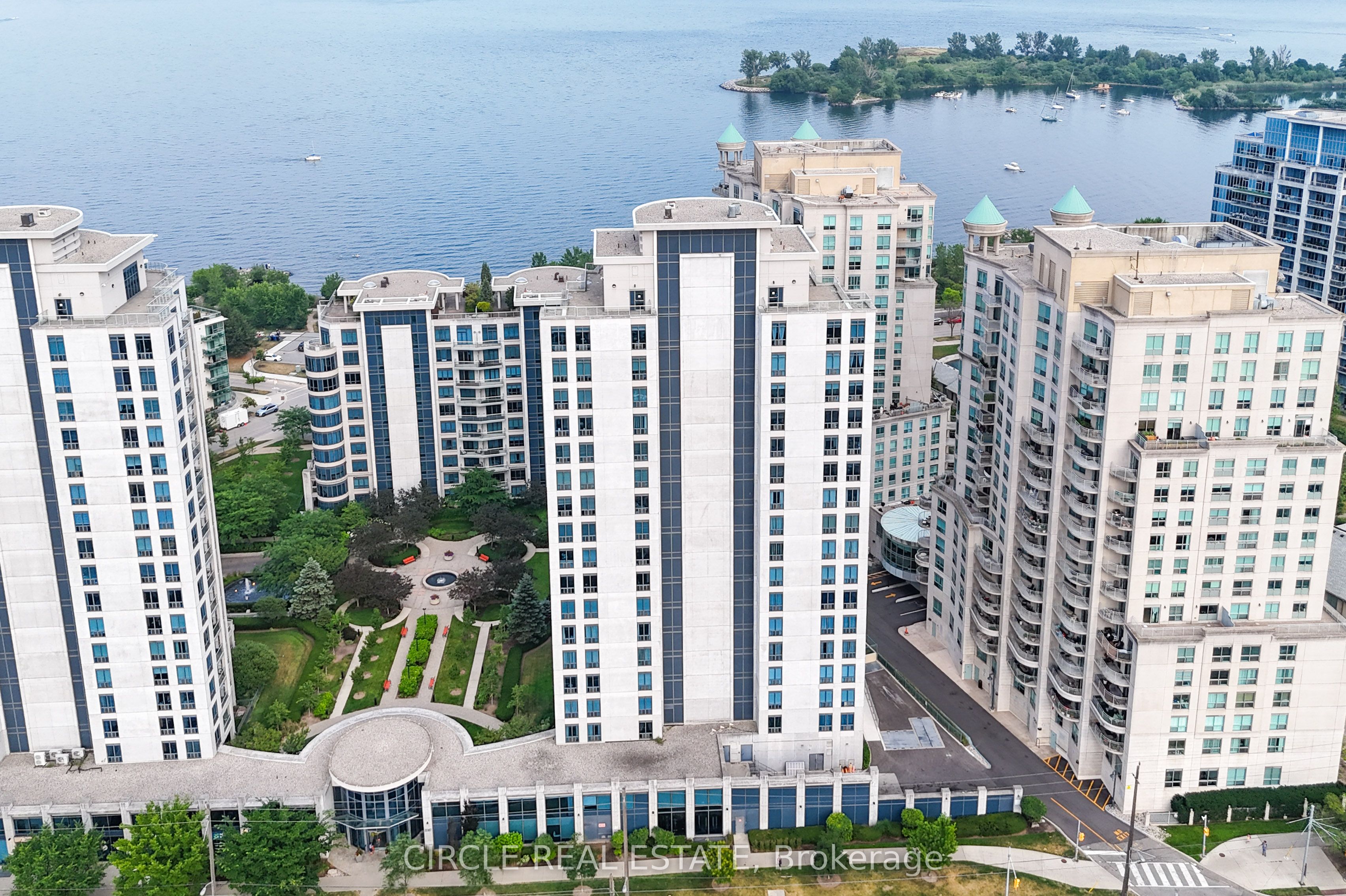 2087 Lake Shore Boulevard W 802 Property Photo 1