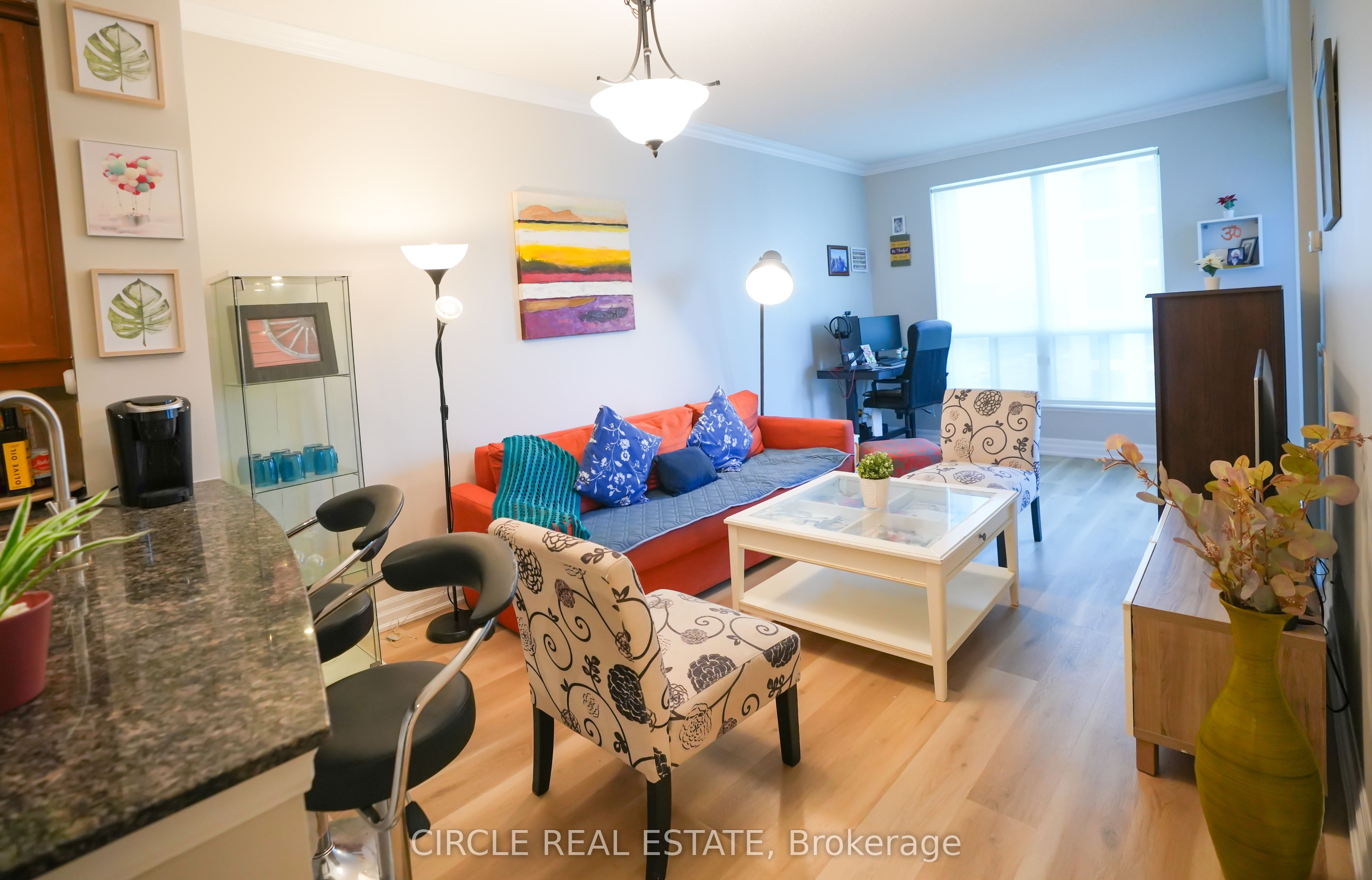 2087 Lake Shore Boulevard W 802 Property Photo 14