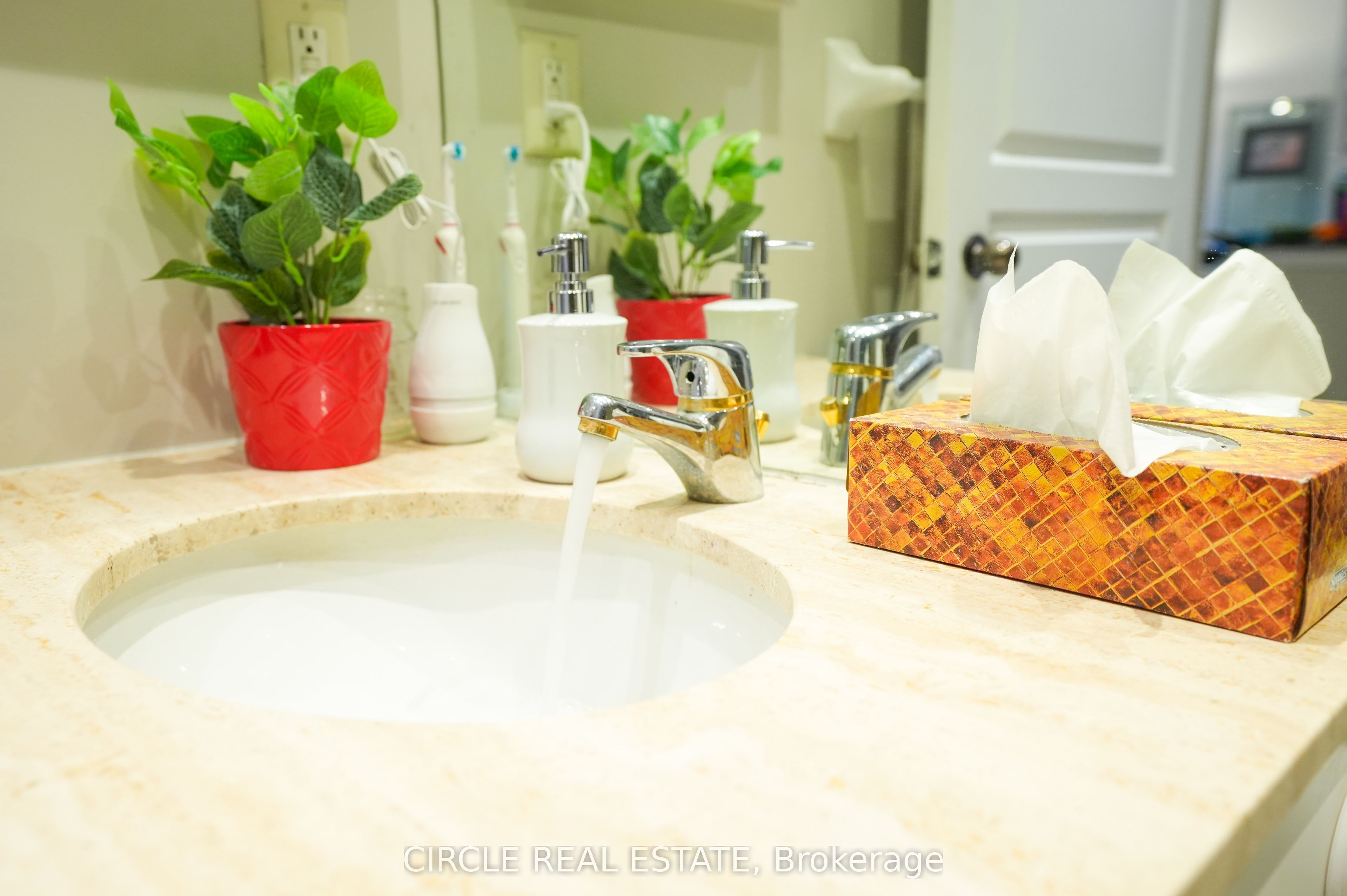 2087 Lake Shore Boulevard W 802 Property Photo 25